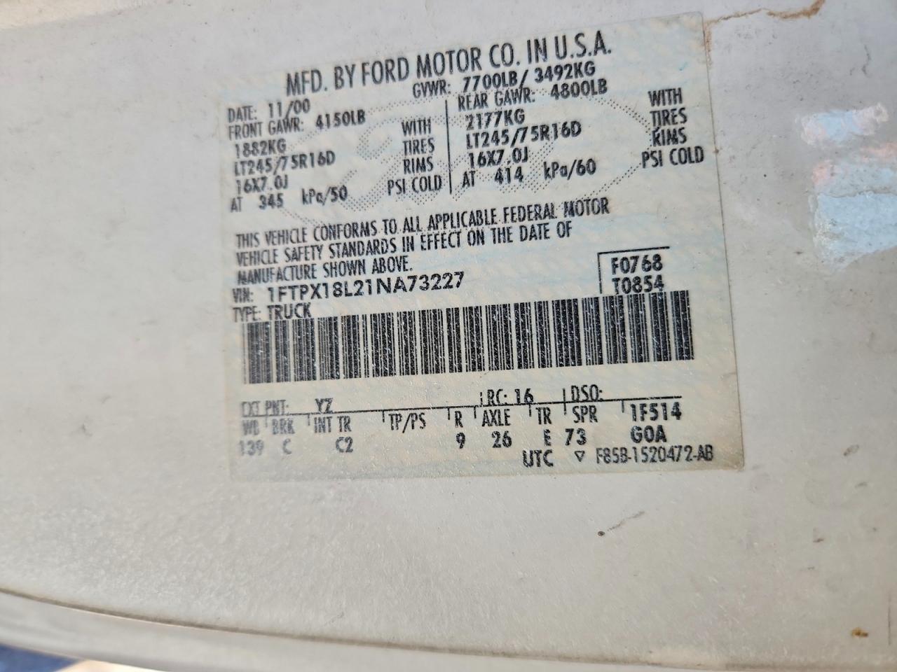 2001 Ford F150 White vin: 1FTPX18L21NA73227