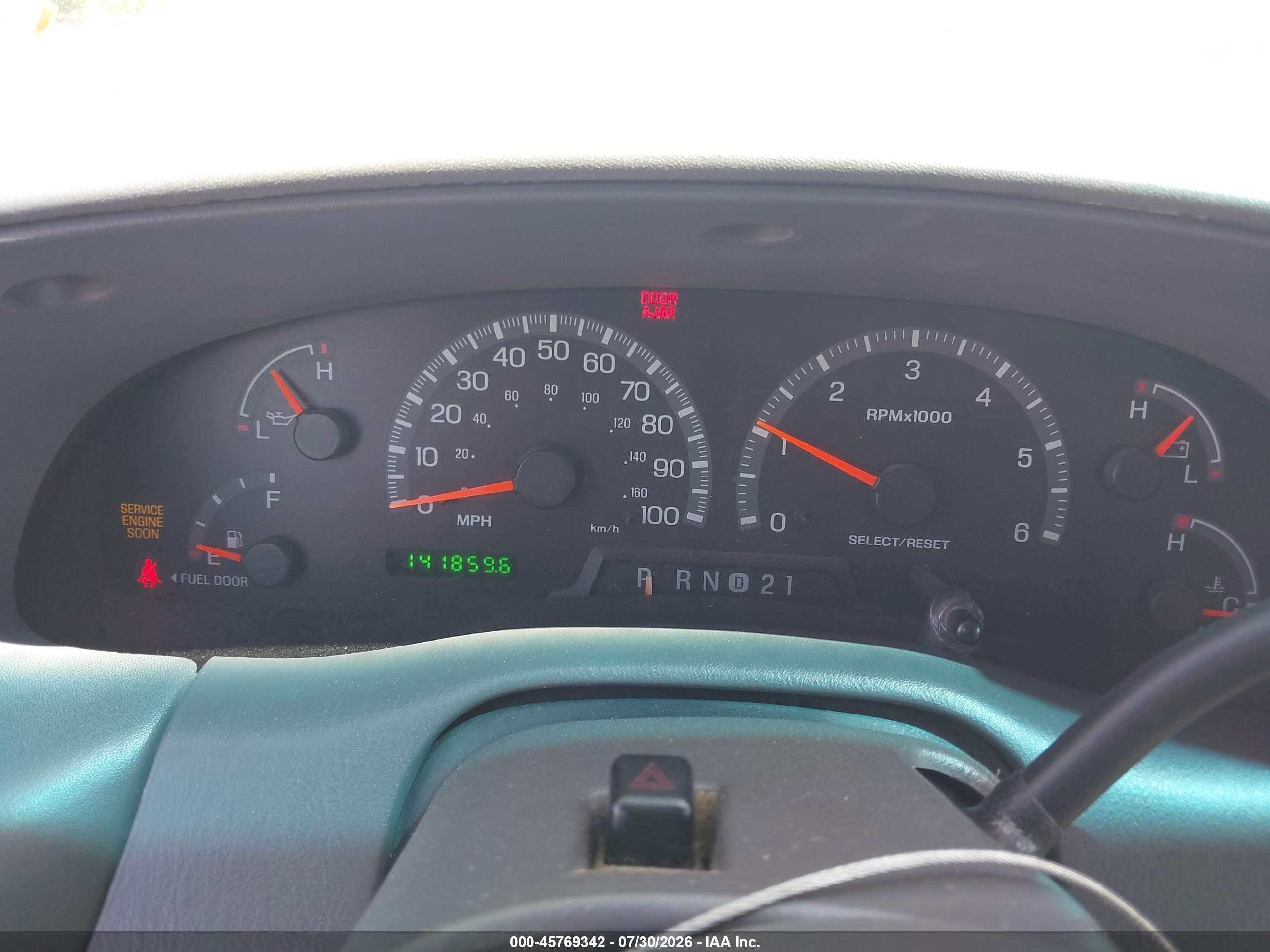 2000 Ford F-150 Lariat/work Series/xl/xlt Белый vin: 1FTPX18L6YKA06531