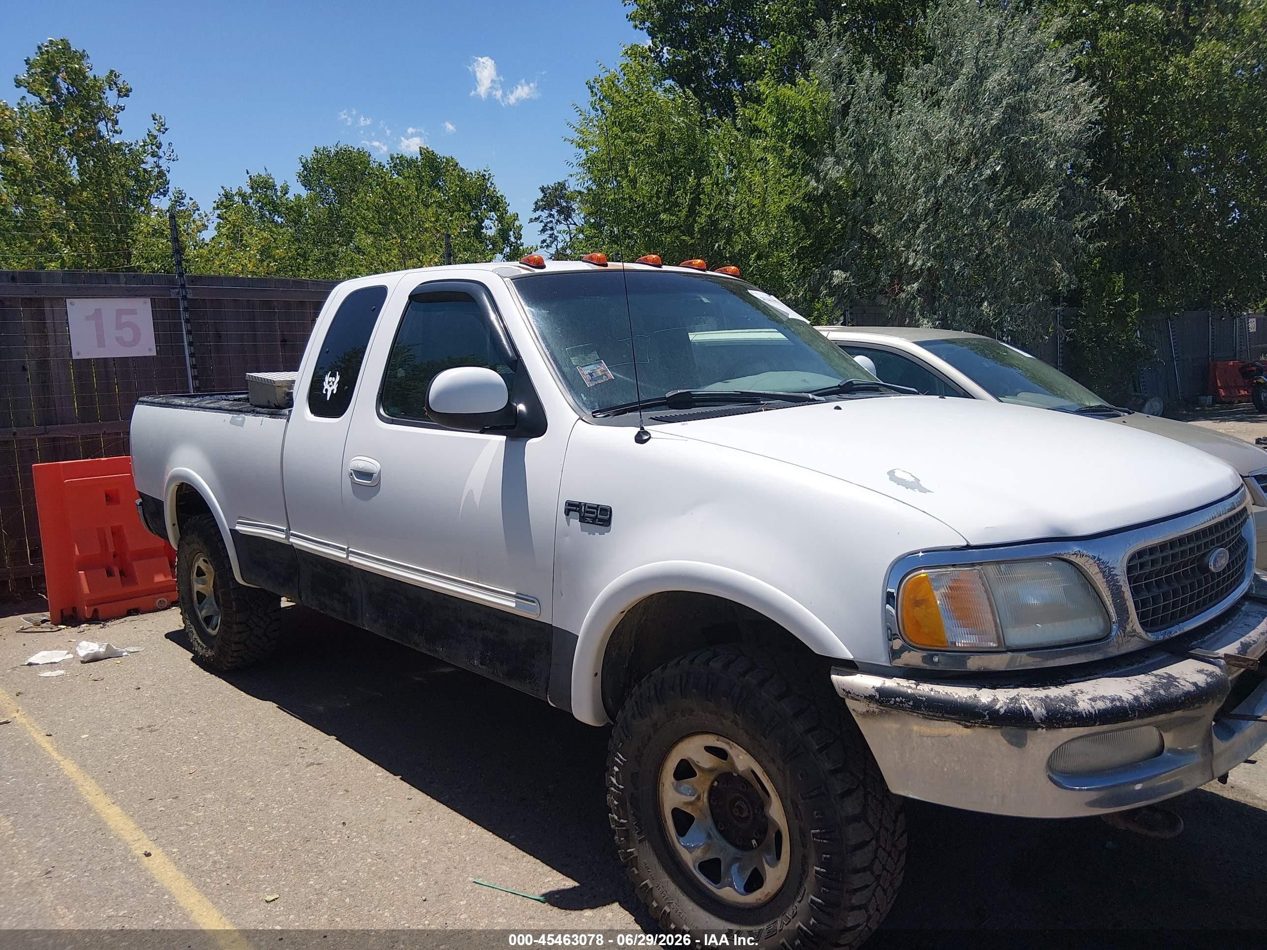 1998 Ford F-250 Lariat/standard/xl/xlt White vin: 1FTPX28L0WKC38867