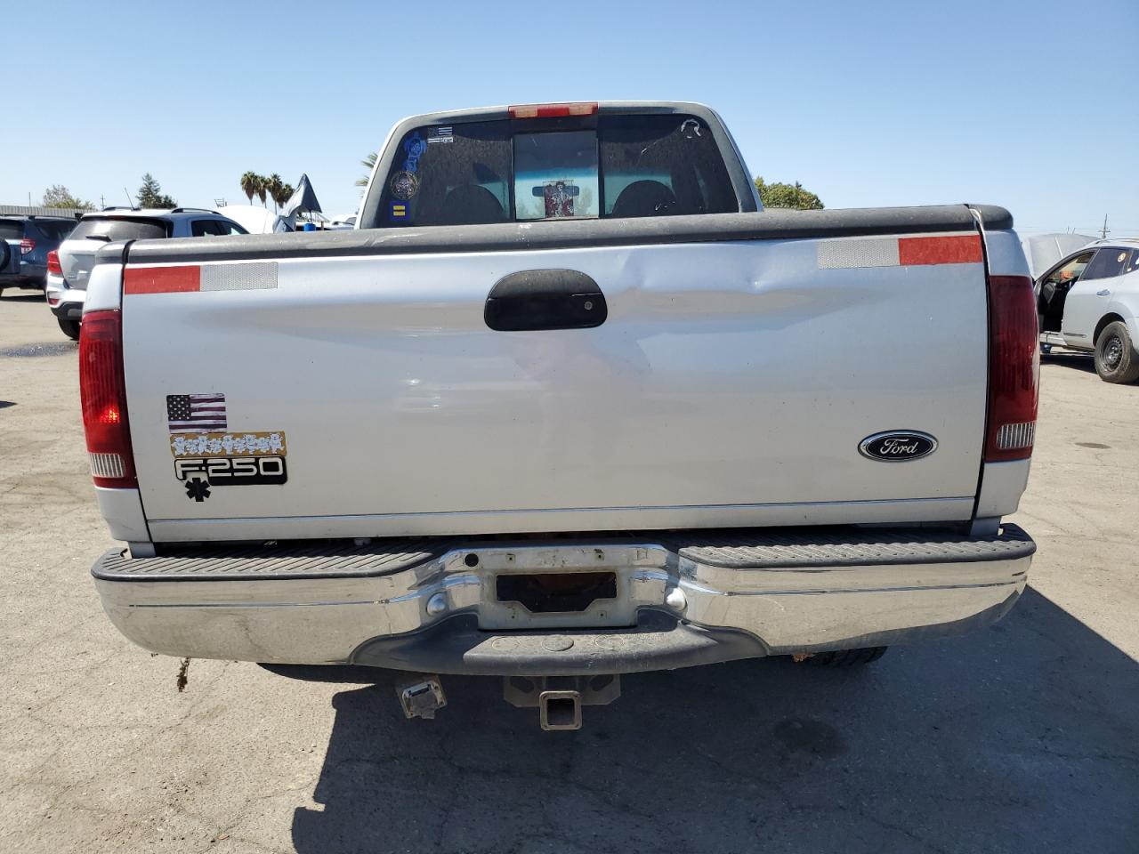 1999 Ford F250 Silver vin: 1FTPX28L0XKA18887