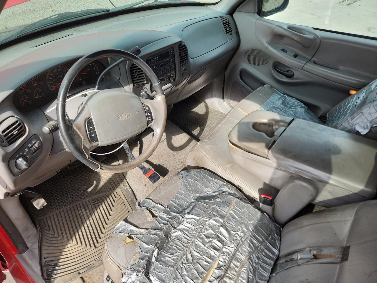 1998 Ford F250 Red vin: 1FTPX28L4WKA85426 Damage: Steering Wheel, Worn, Replacement Required