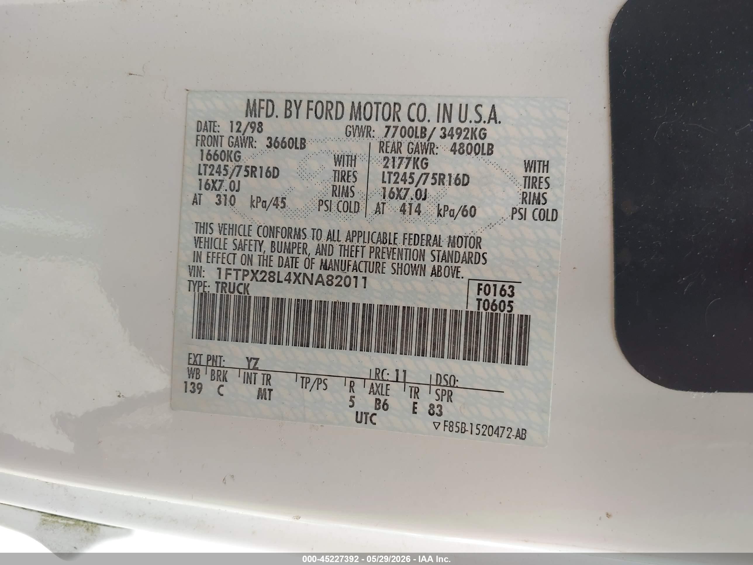 1999 Ford F-250 Lariat/work Series/xl/xlt White vin: 1FTPX28L4XNA82011
