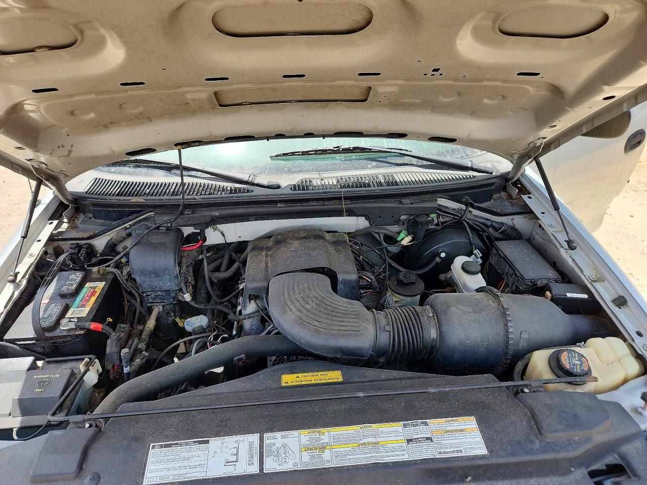1999 Ford F250 Серебряный vin: 1FTPX28W6XNA74292