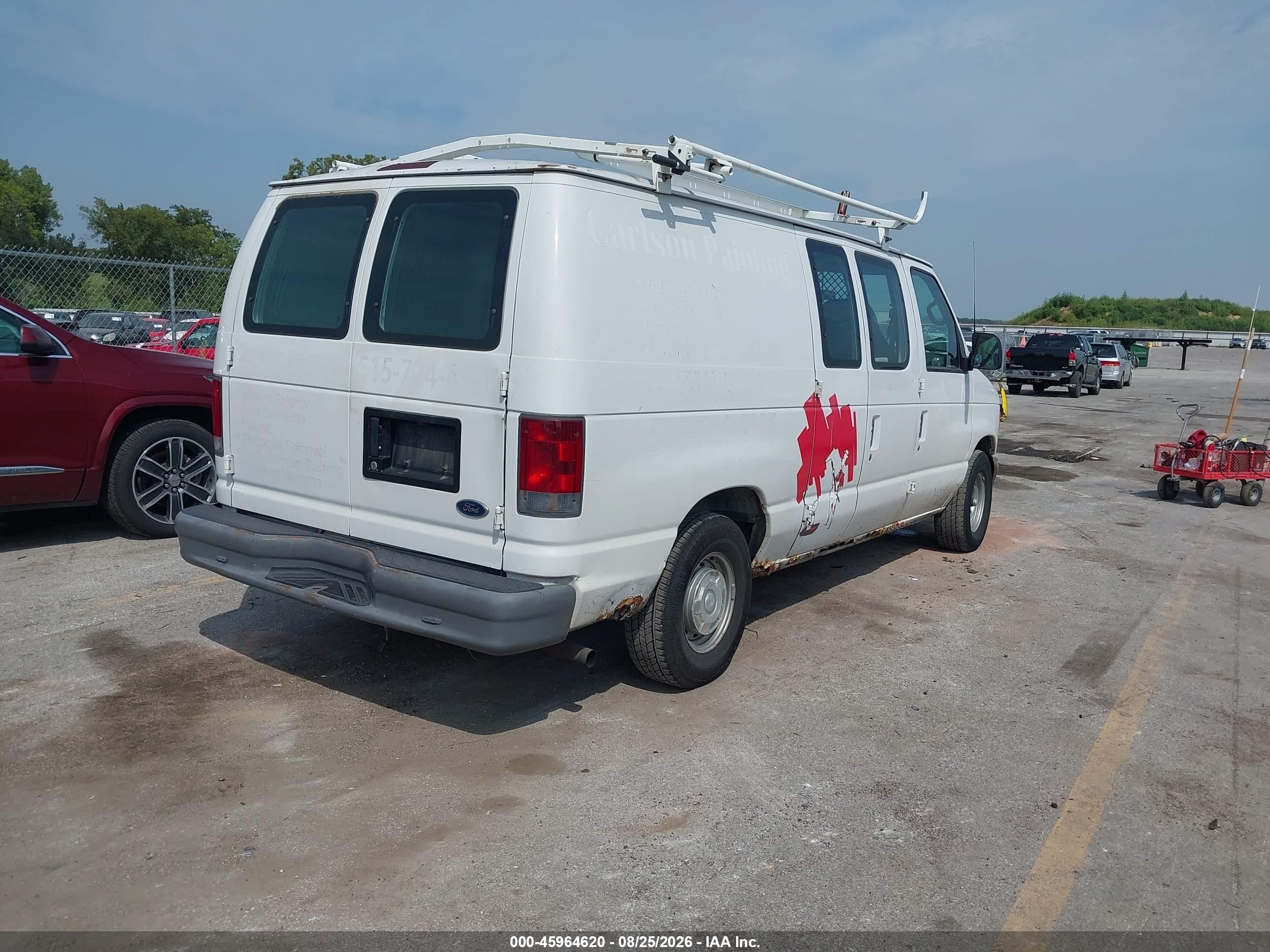 2002 Ford E-150 Commercial/recreational White vin: 1FTRE14202HA47642