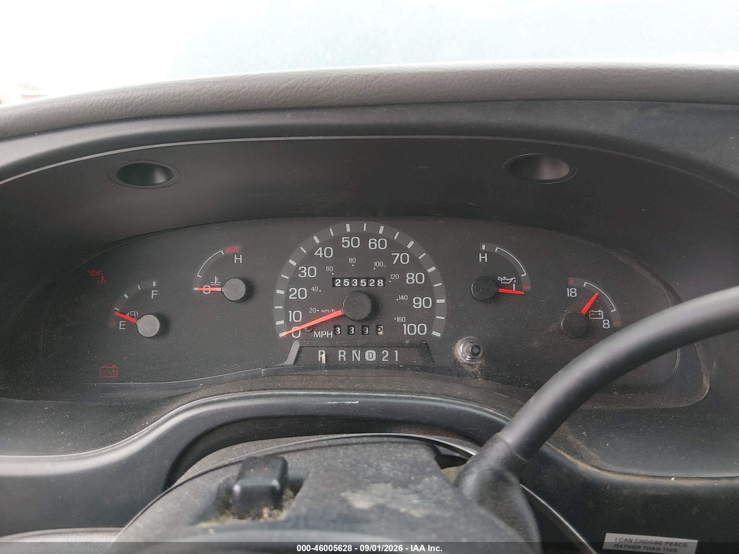 2001 Ford E-150 Commercial/recreational Зеленый vin: 1FTRE14211HB42872