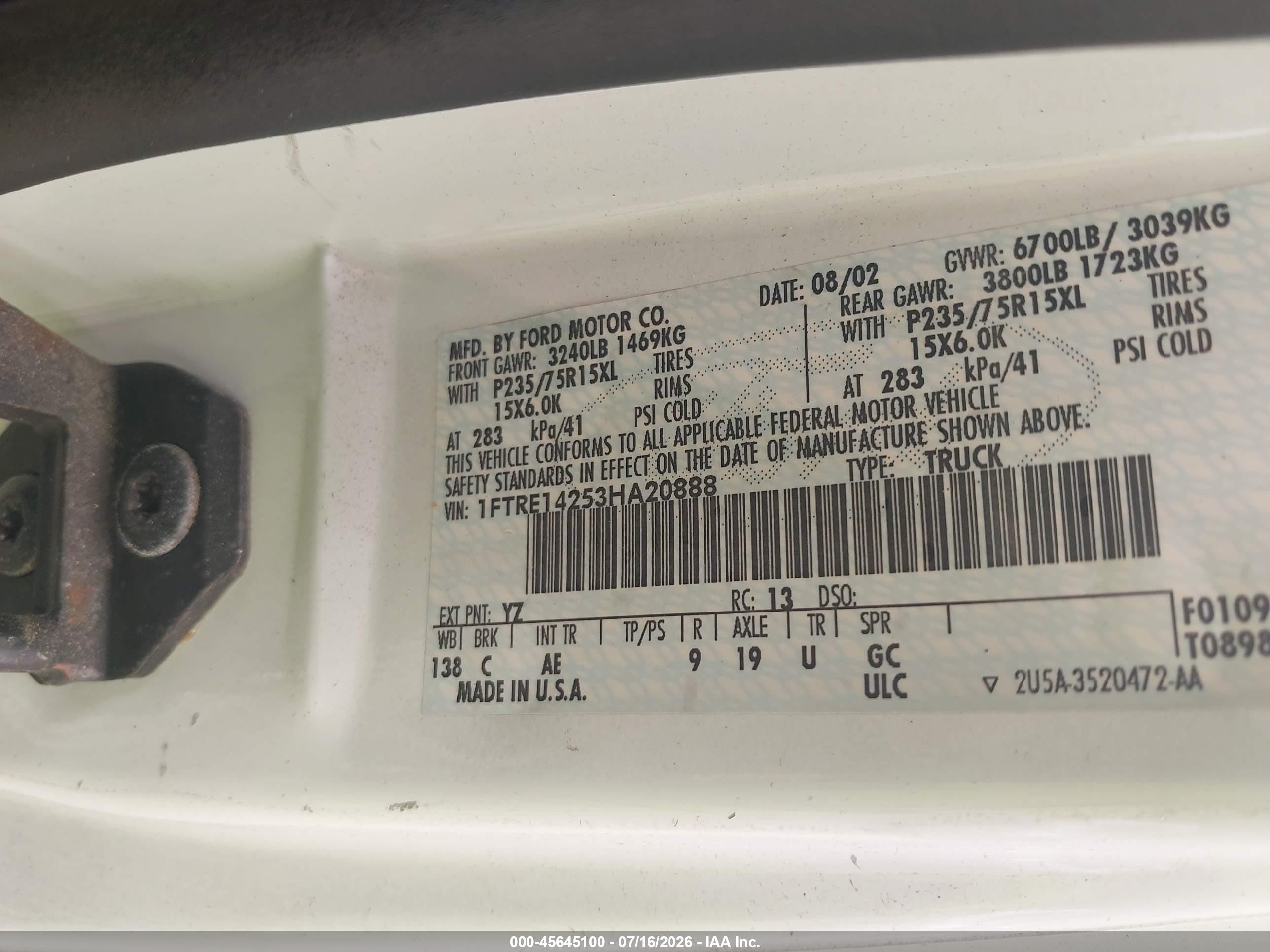 2003 Ford E-150 Commercial White vin: 1FTRE14253HA20888