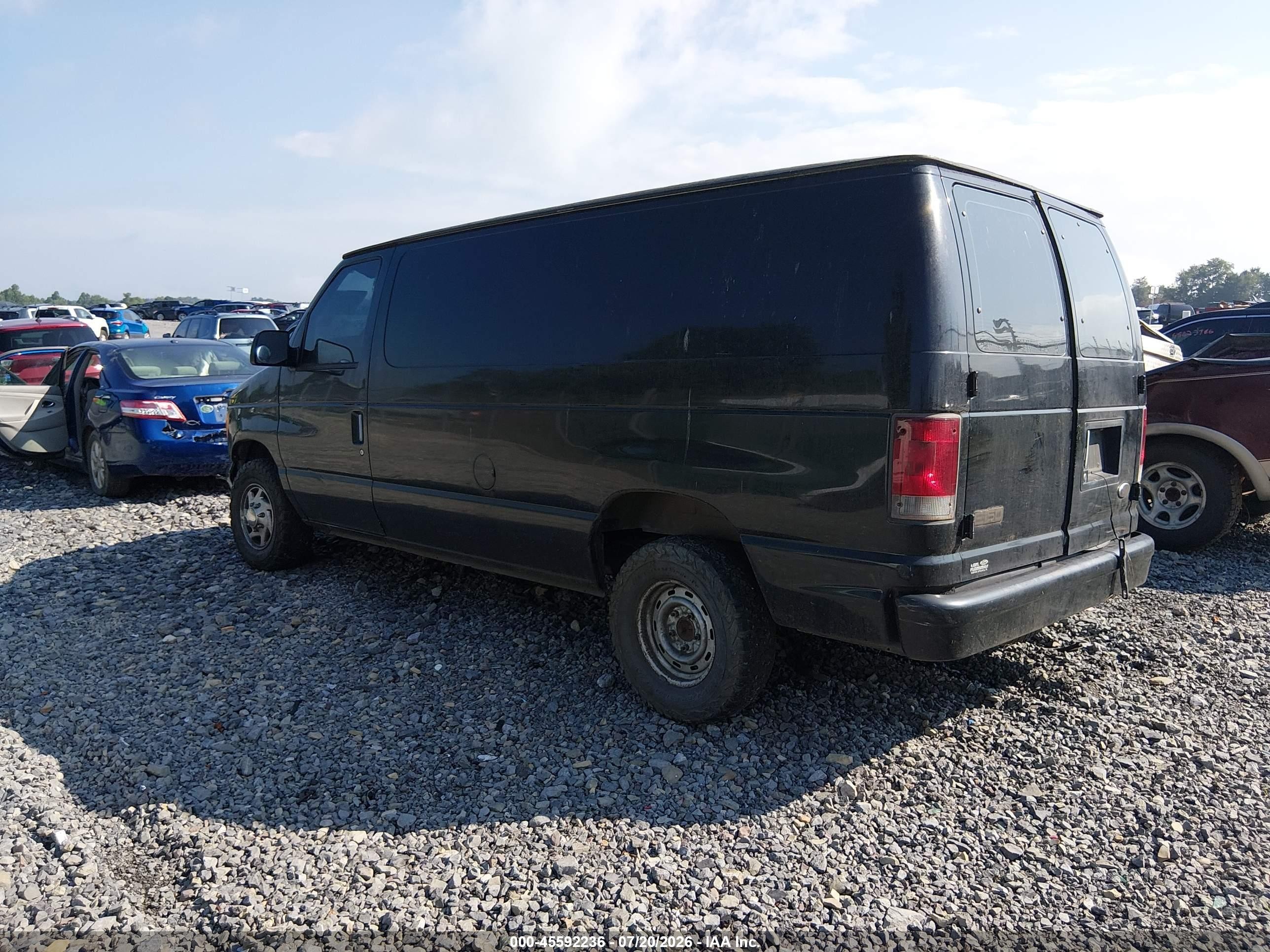 2002 Ford E-150 Commercial/recreational Черный vin: 1FTRE14262HA44292