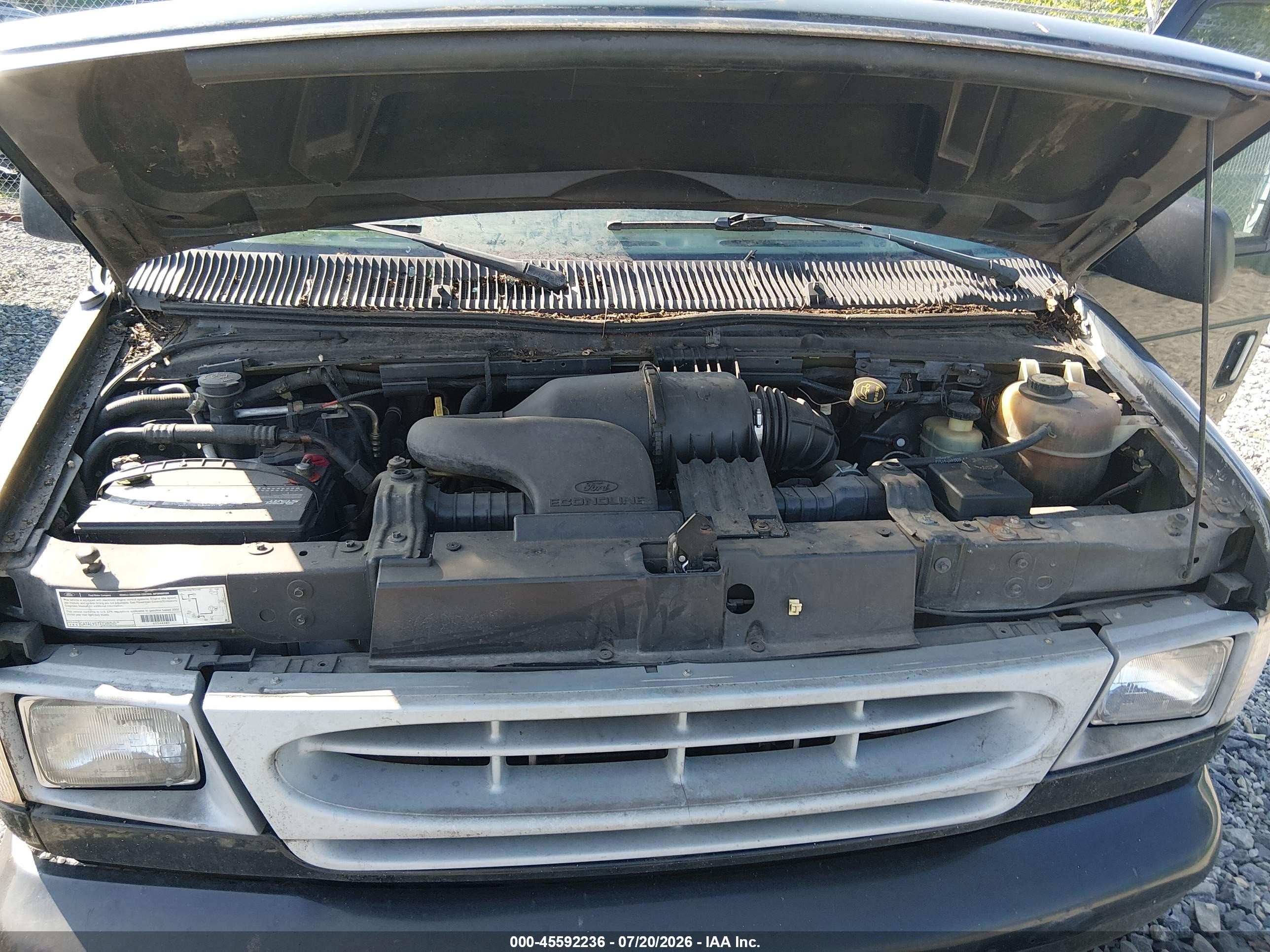 2002 Ford E-150 Commercial/recreational Черный vin: 1FTRE14262HA44292