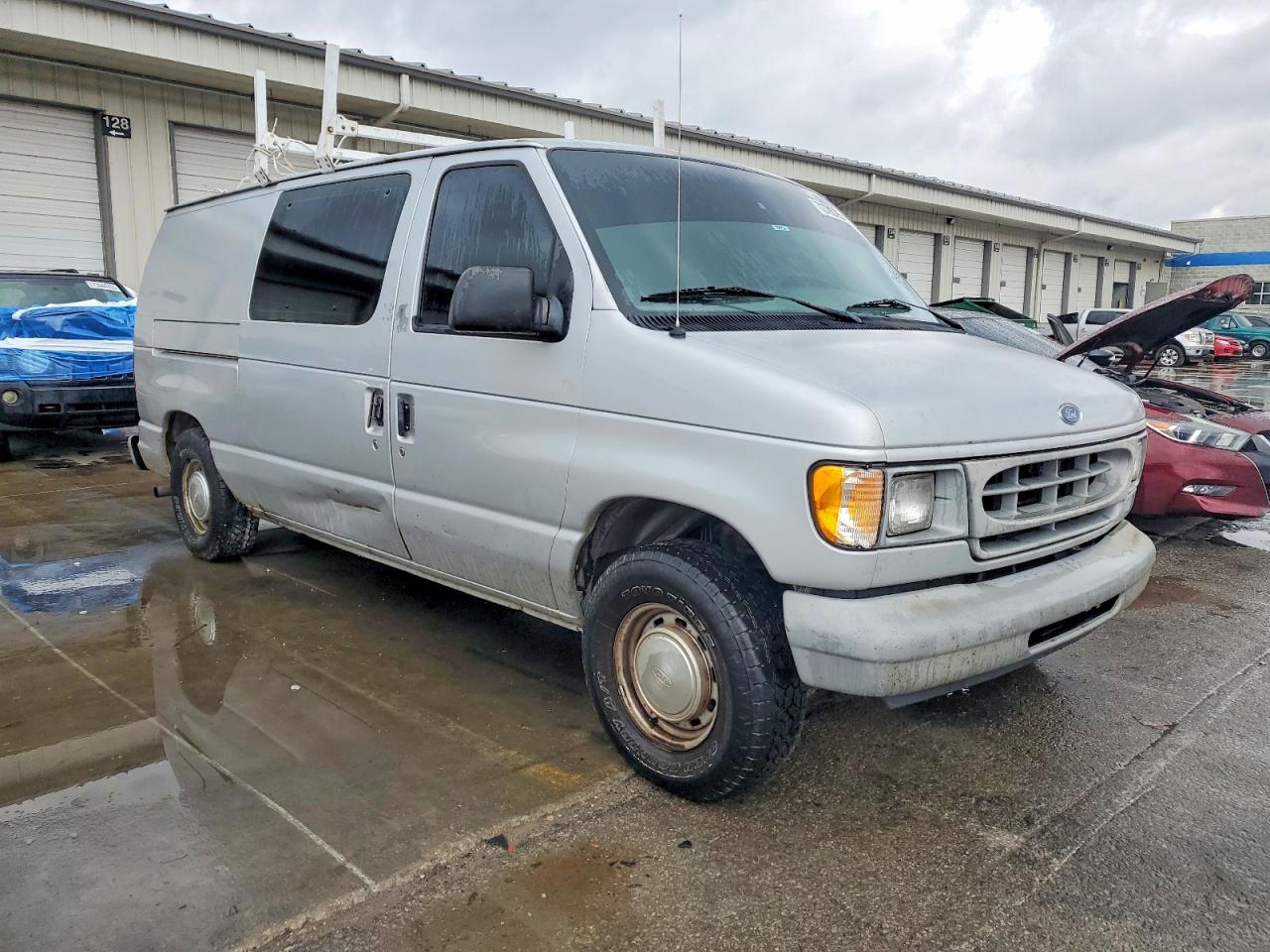 1999 Ford Econoline E150 Van Gray vin: 1FTRE1427XHB33666