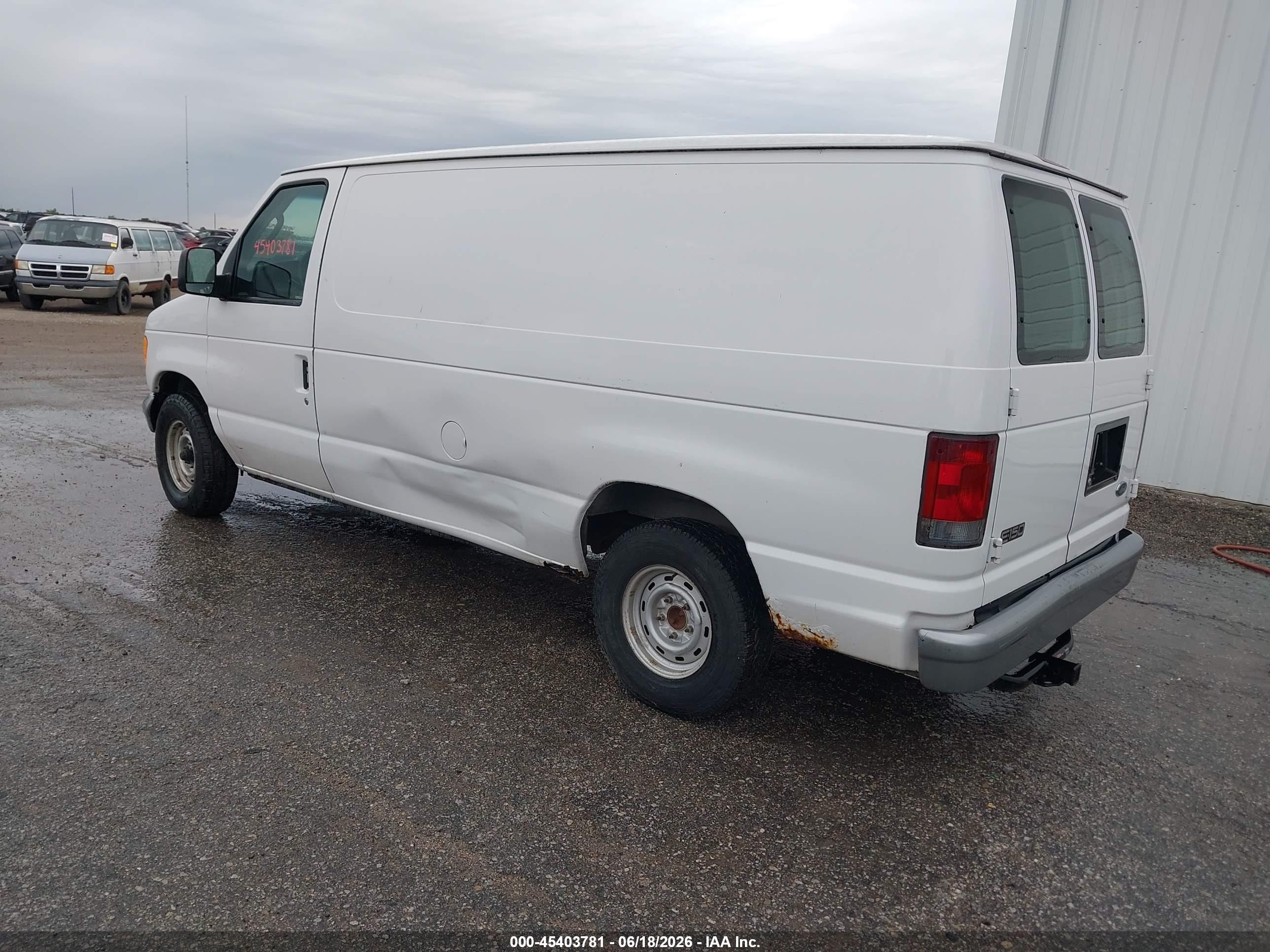 2003 Ford E-150 Commercial White vin: 1FTRE14283HB60417