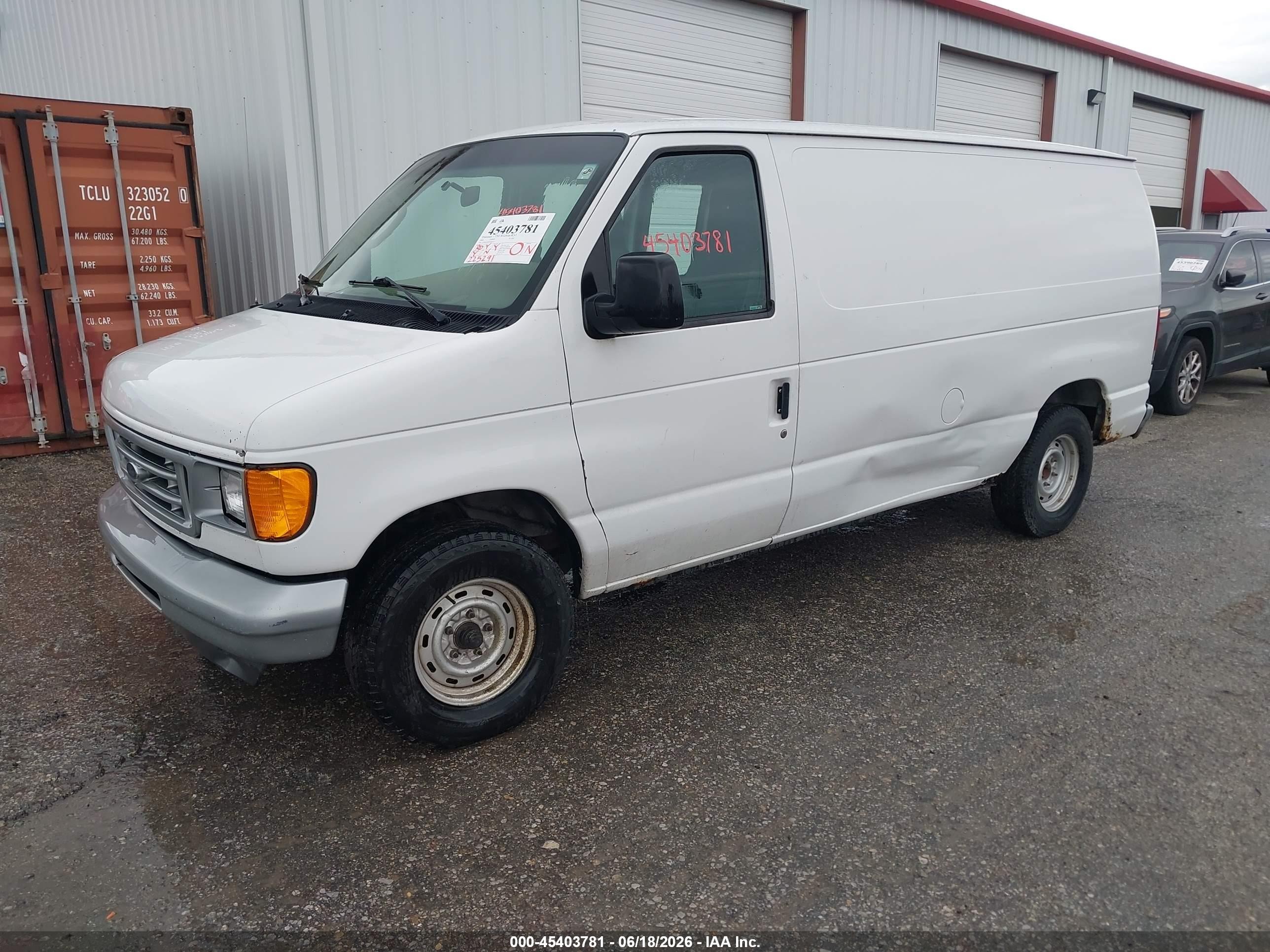 2003 Ford E-150 Commercial White vin: 1FTRE14283HB60417