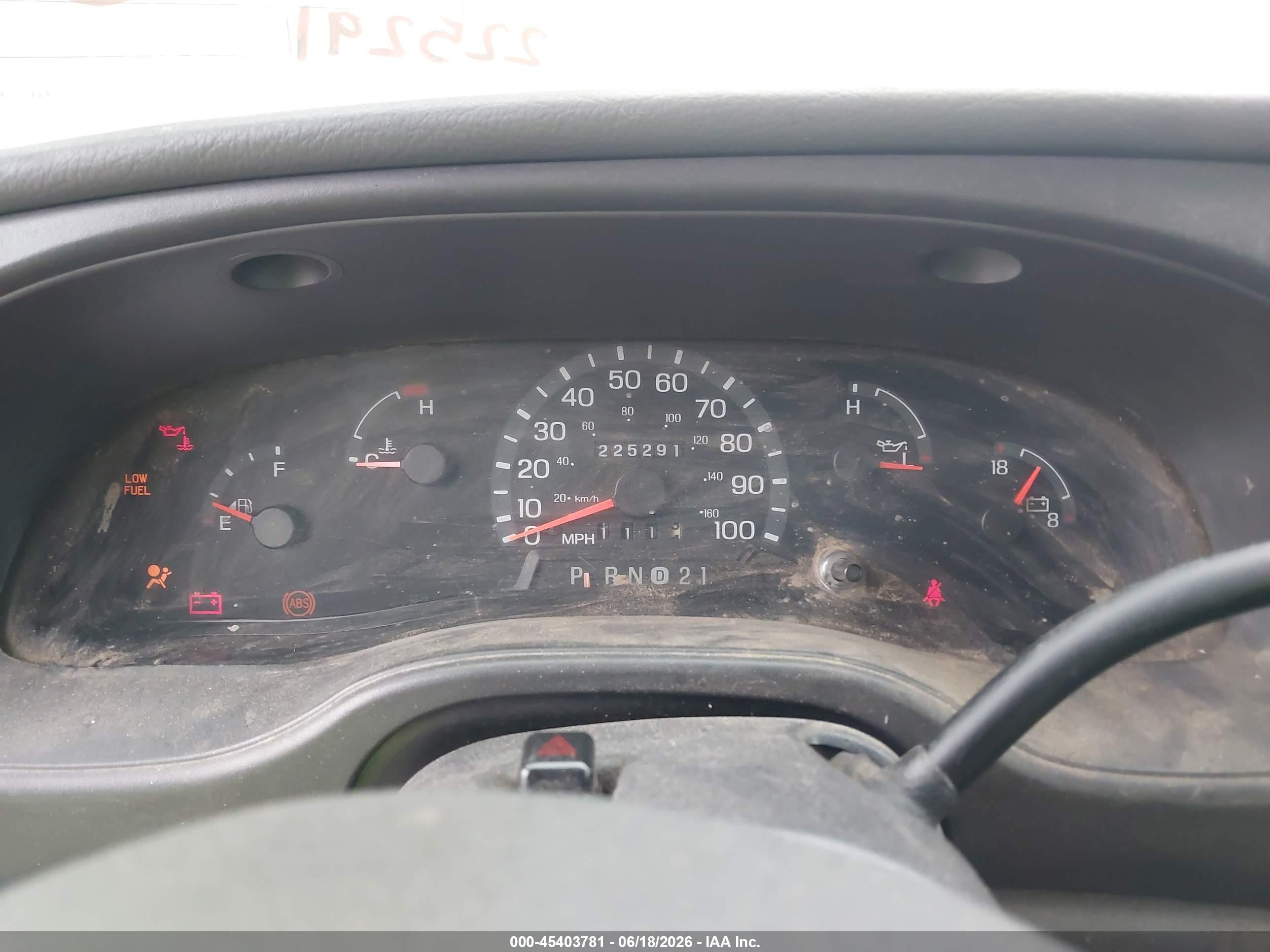 2003 Ford E-150 Commercial White vin: 1FTRE14283HB60417