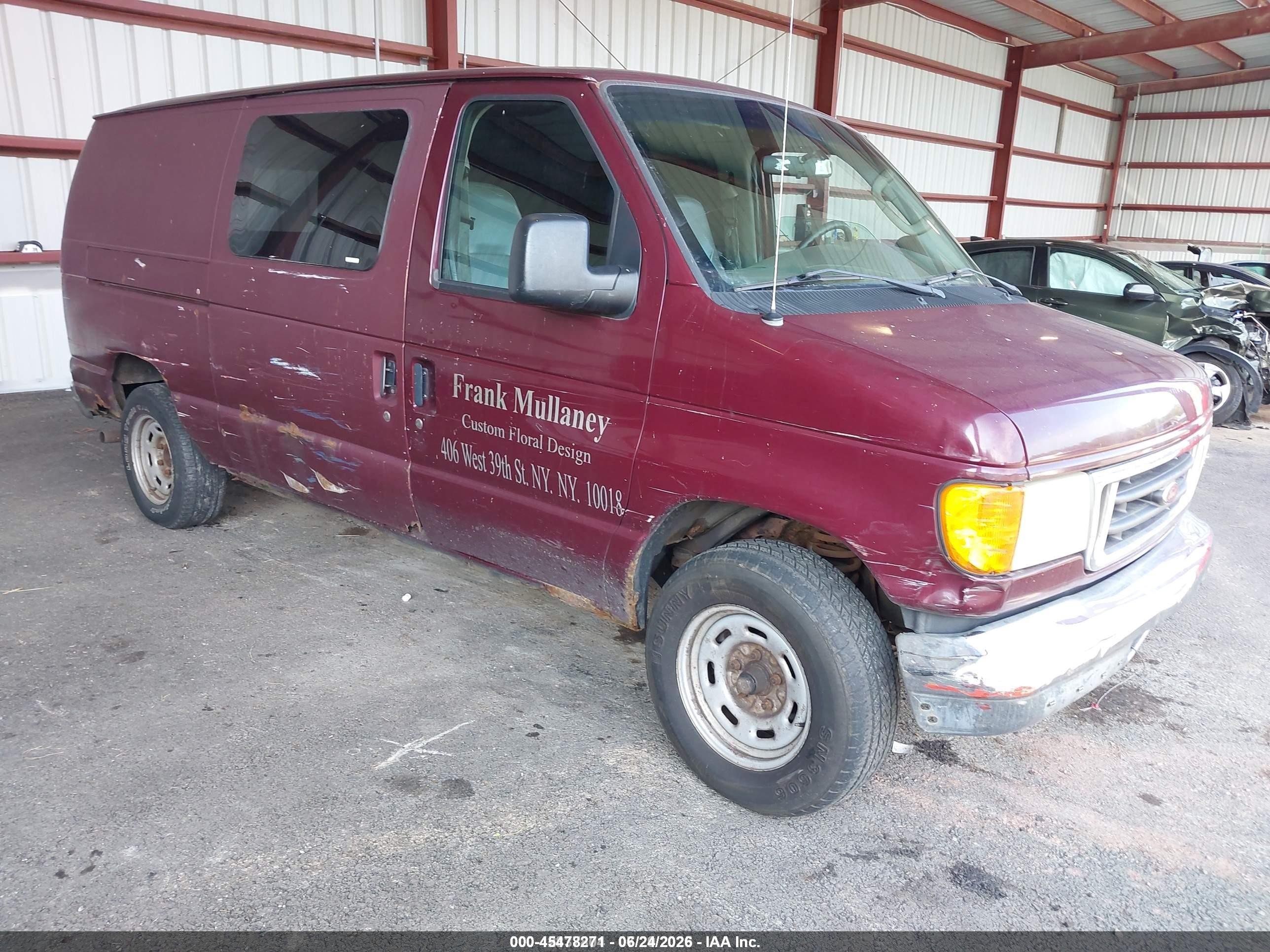 2004 Ford E-150 Commercial/recreational Maroon vin: 1FTRE14W04HB18831