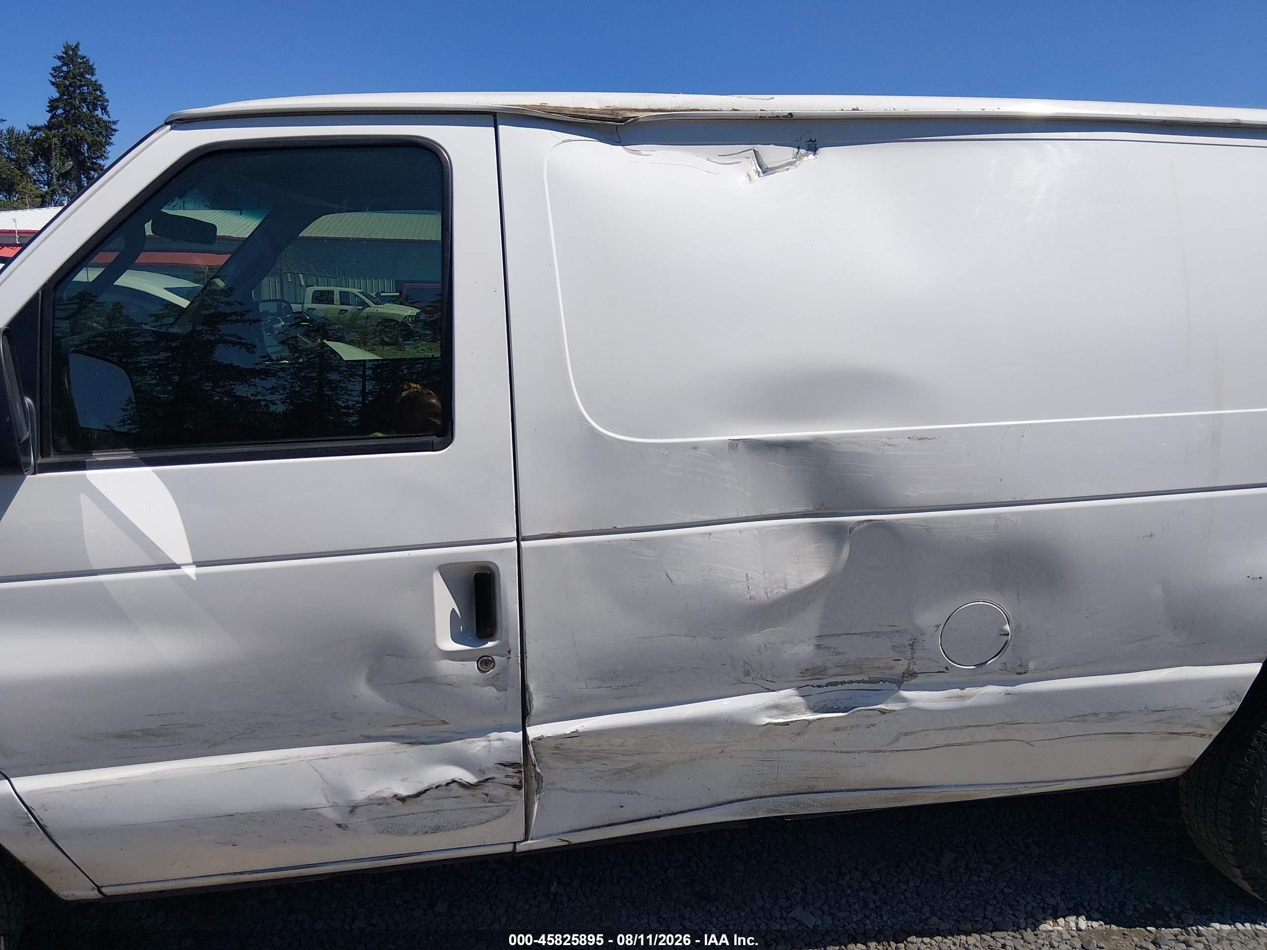 2006 Ford E-150 Commercial/recreational White vin: 1FTRE14W06DB39589