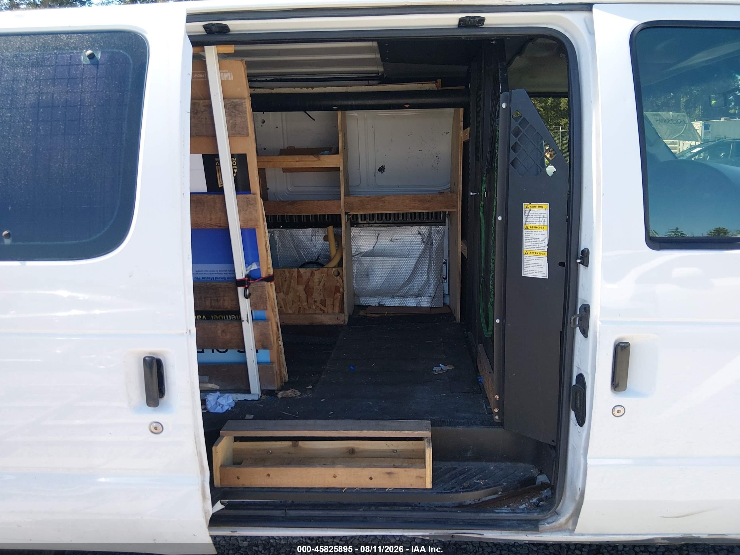 2006 Ford E-150 Commercial/recreational White vin: 1FTRE14W06DB39589