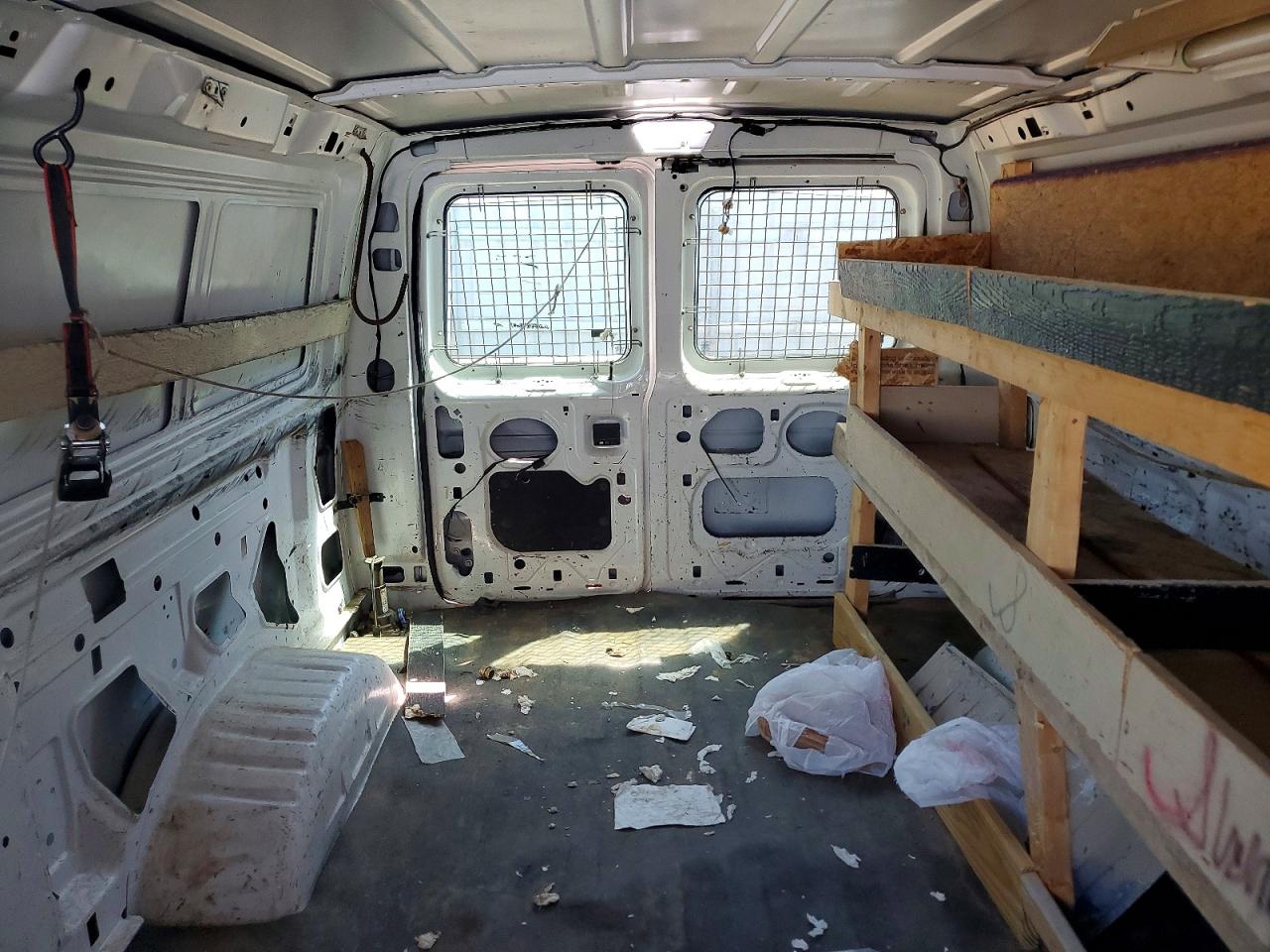 2002 Ford Econoline E150 Van White vin: 1FTRE14W12HB78016