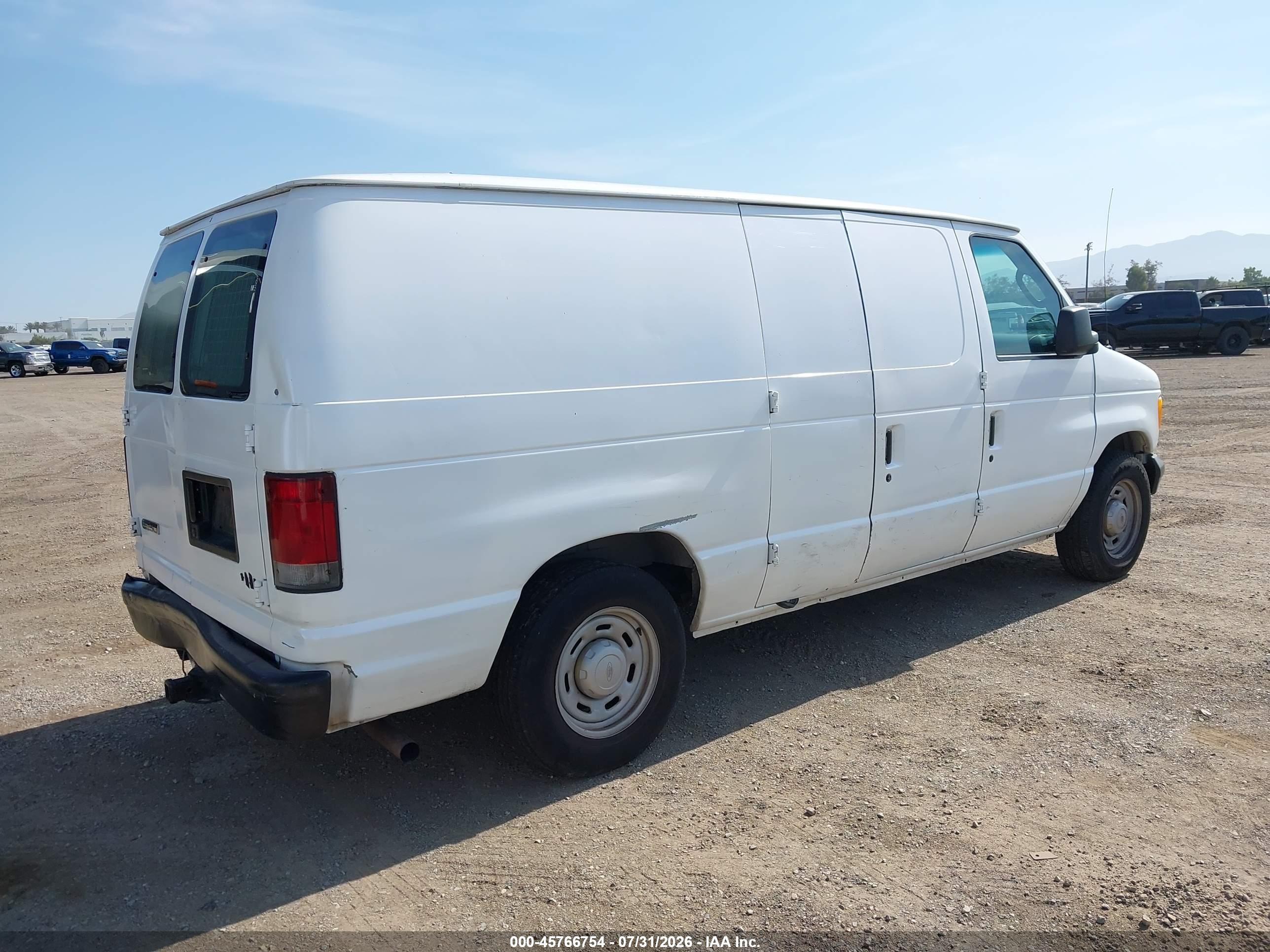 2006 Ford E-150 Commercial/recreational White vin: 1FTRE14W16HA18353