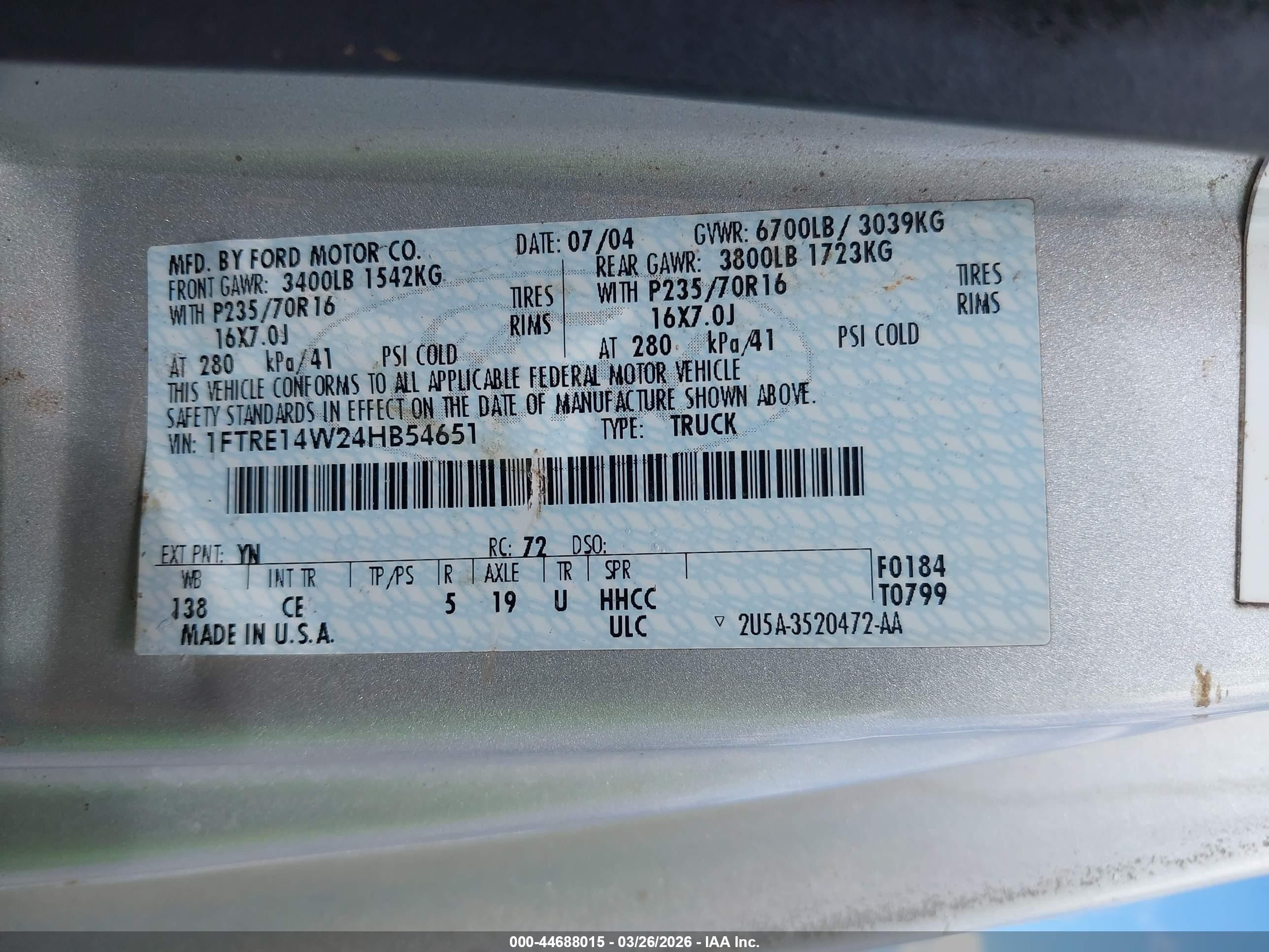2004 Ford E-150   Silver vin: 1FTRE14W24HB54651