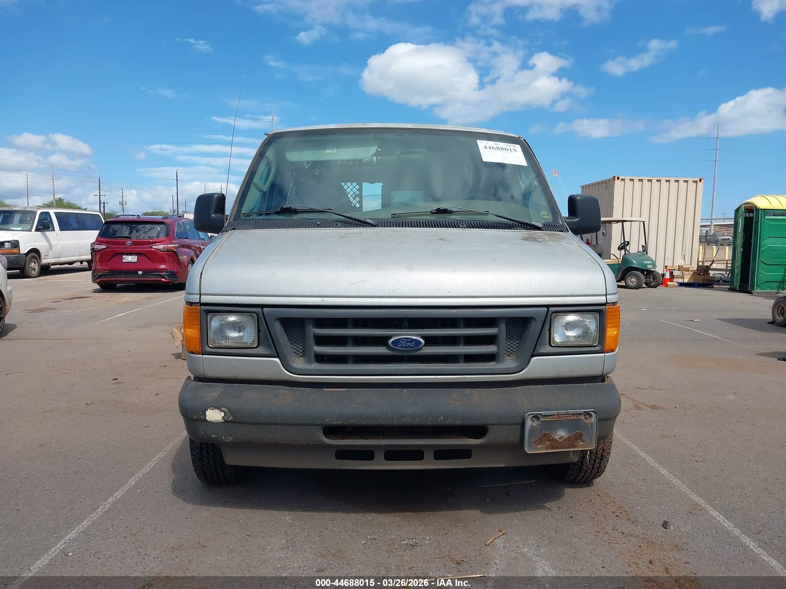 2004 Ford E-150   Silver vin: 1FTRE14W24HB54651