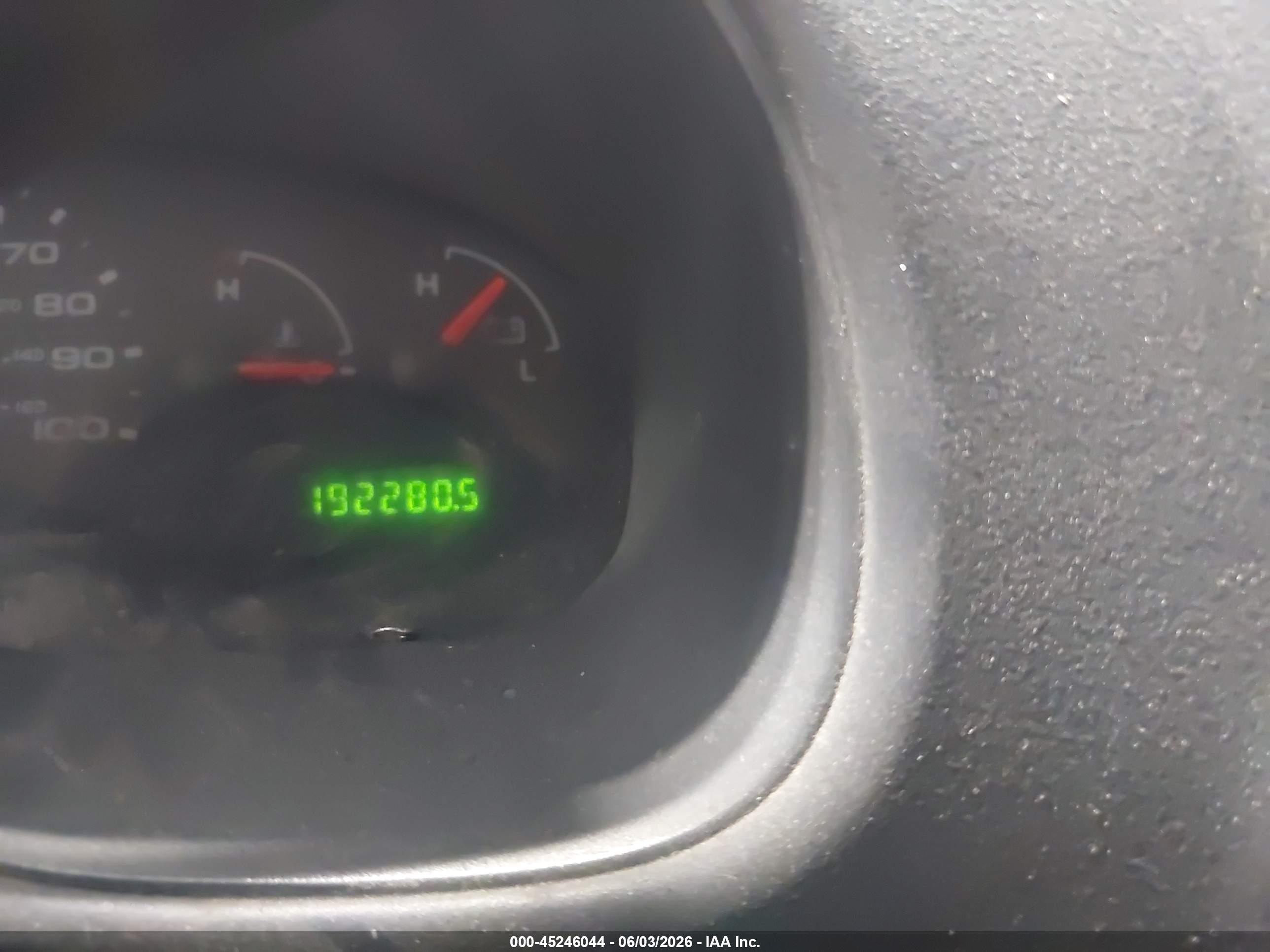2004 Ford E-150 Commercial/recreational Белый vin: 1FTRE14W34HA37547