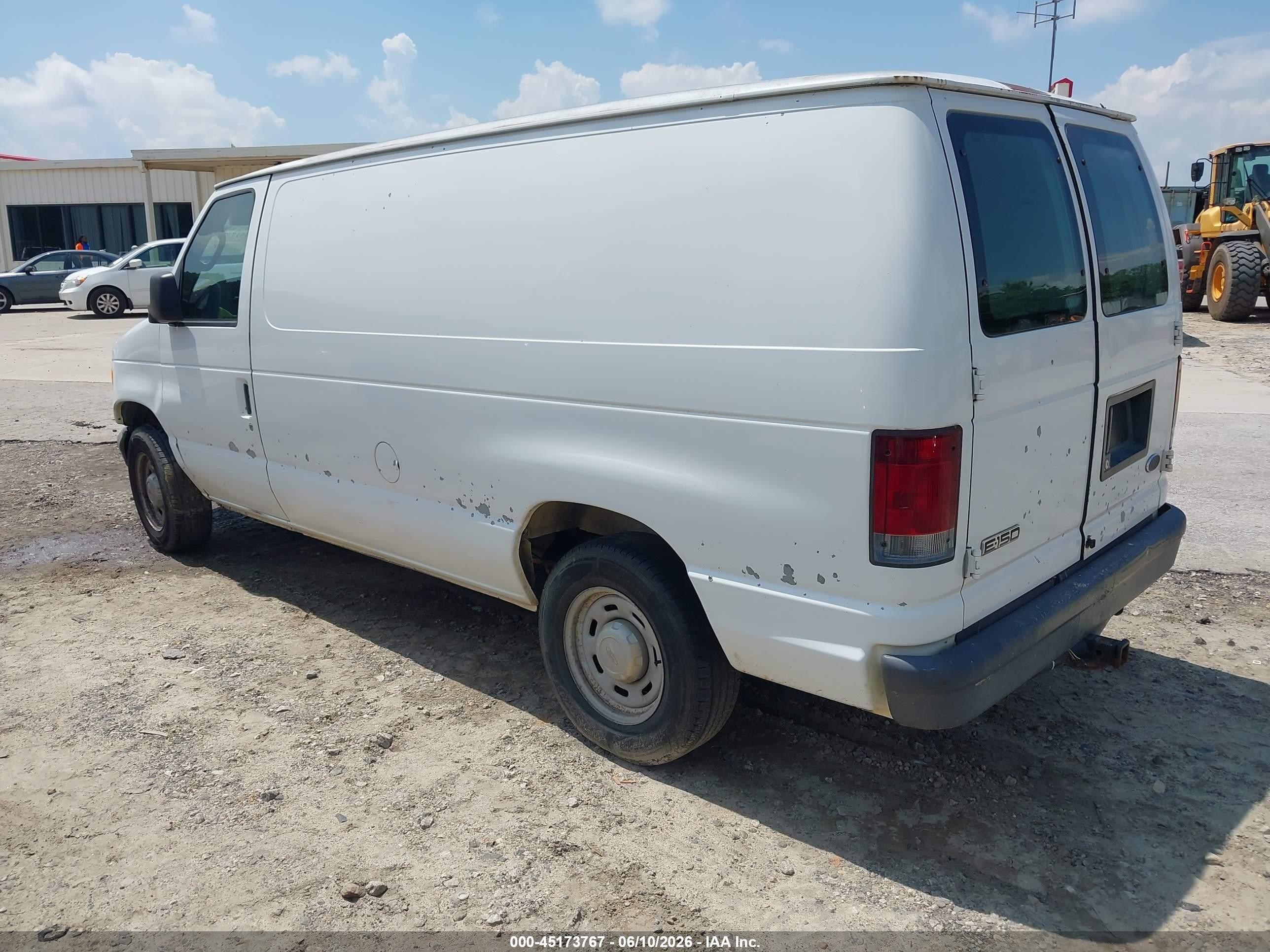 2006 Ford E-150 Commercial/recreational White vin: 1FTRE14W36HA18192