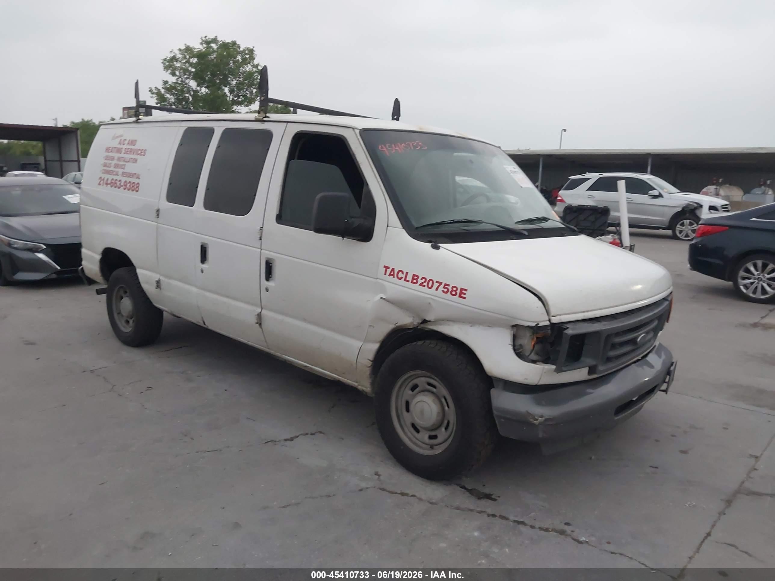 2005 Ford E-150 Commercial/recreational White vin: 1FTRE14W45HA68999