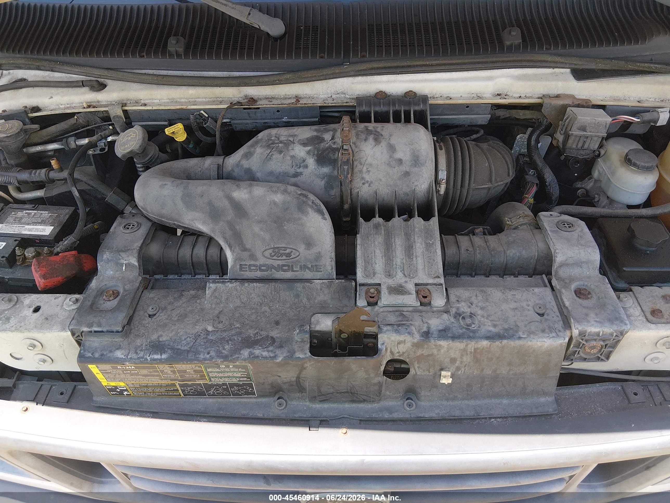 2006 Ford E-150 Commercial/recreational Белый vin: 1FTRE14W46HB04658