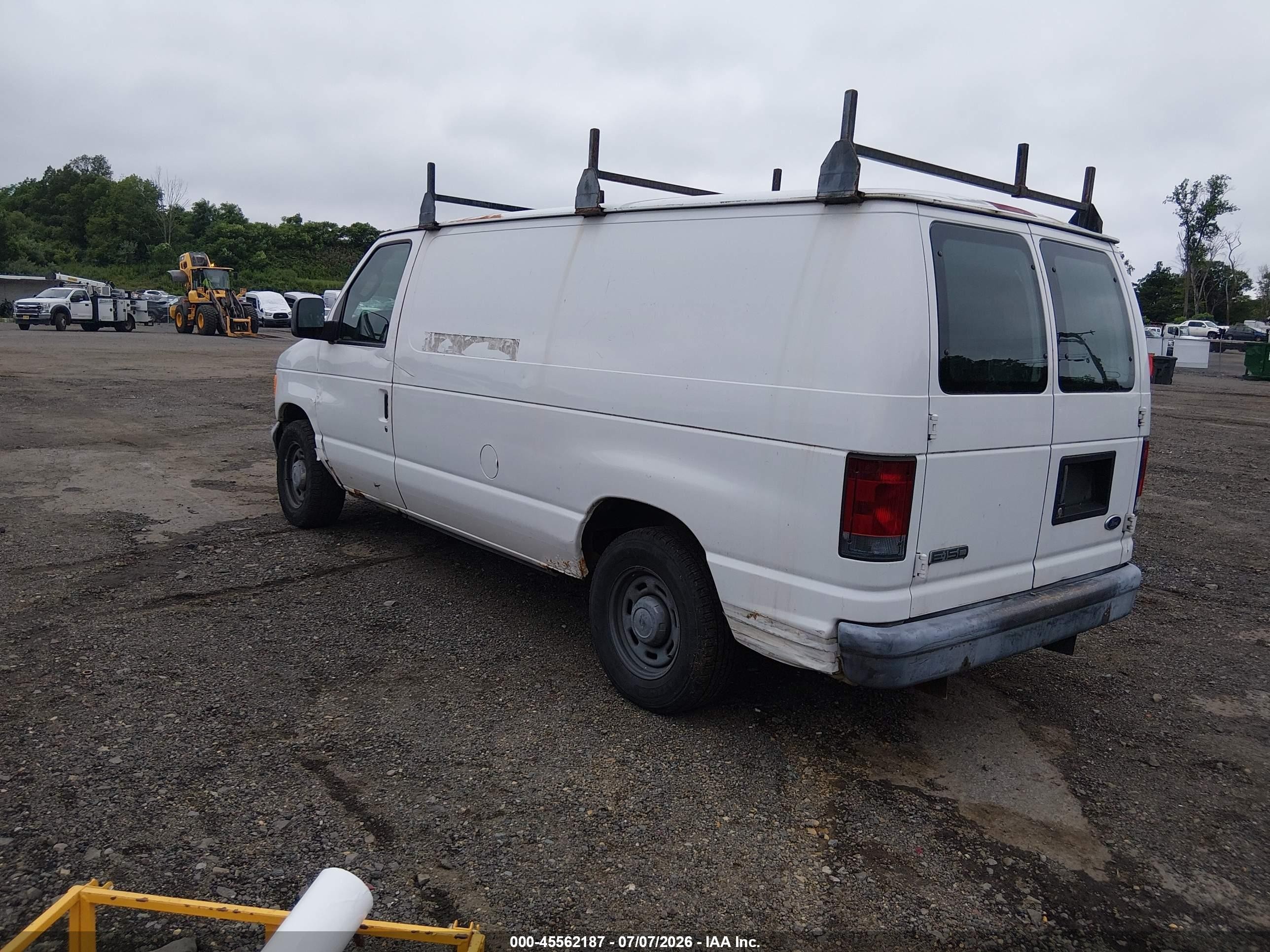 2006 Ford E-150 Commercial/recreational White vin: 1FTRE14W86DB07974