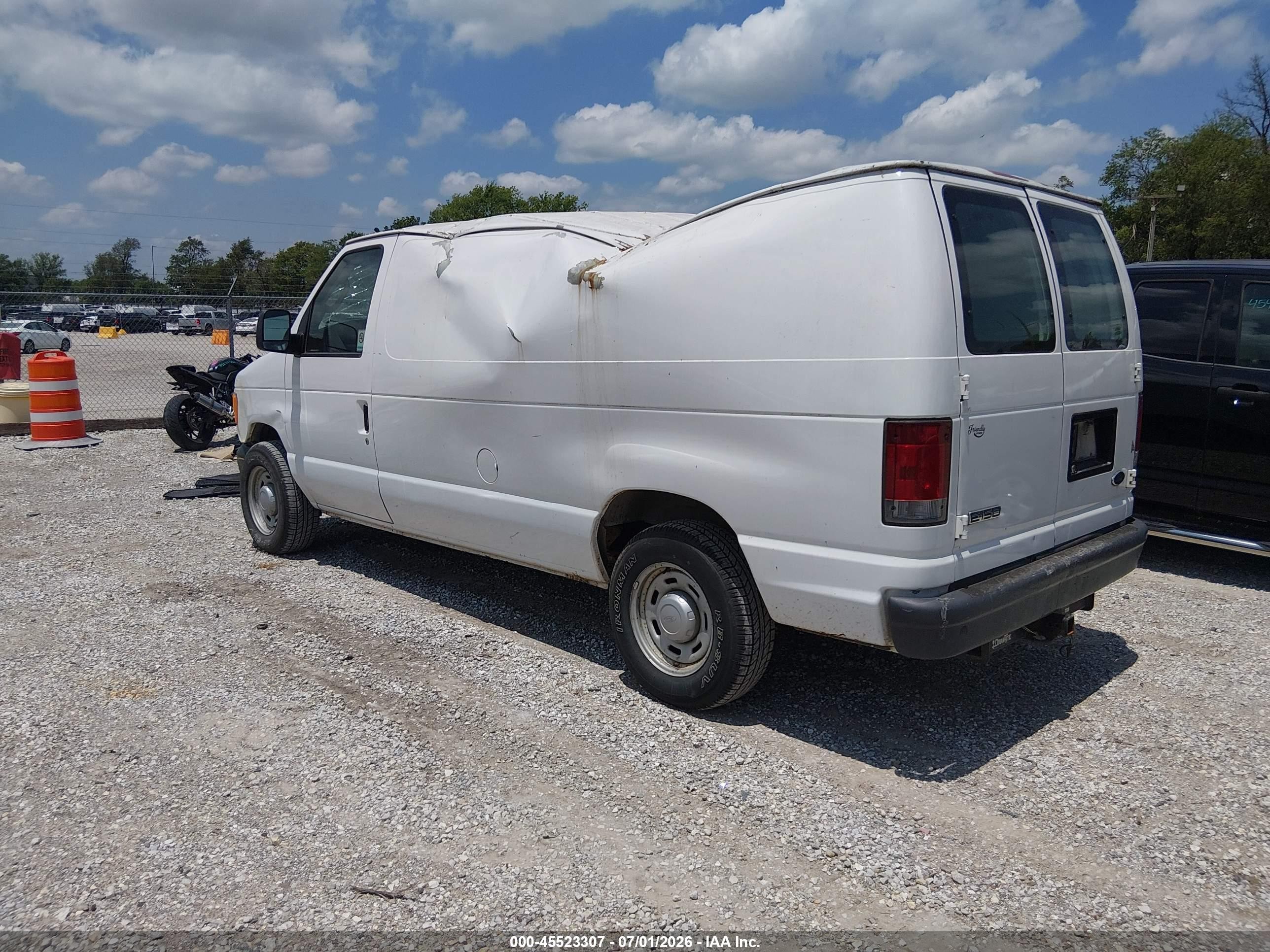 2006 Ford E-150 Commercial/recreational Белый vin: 1FTRE14W86HA67131