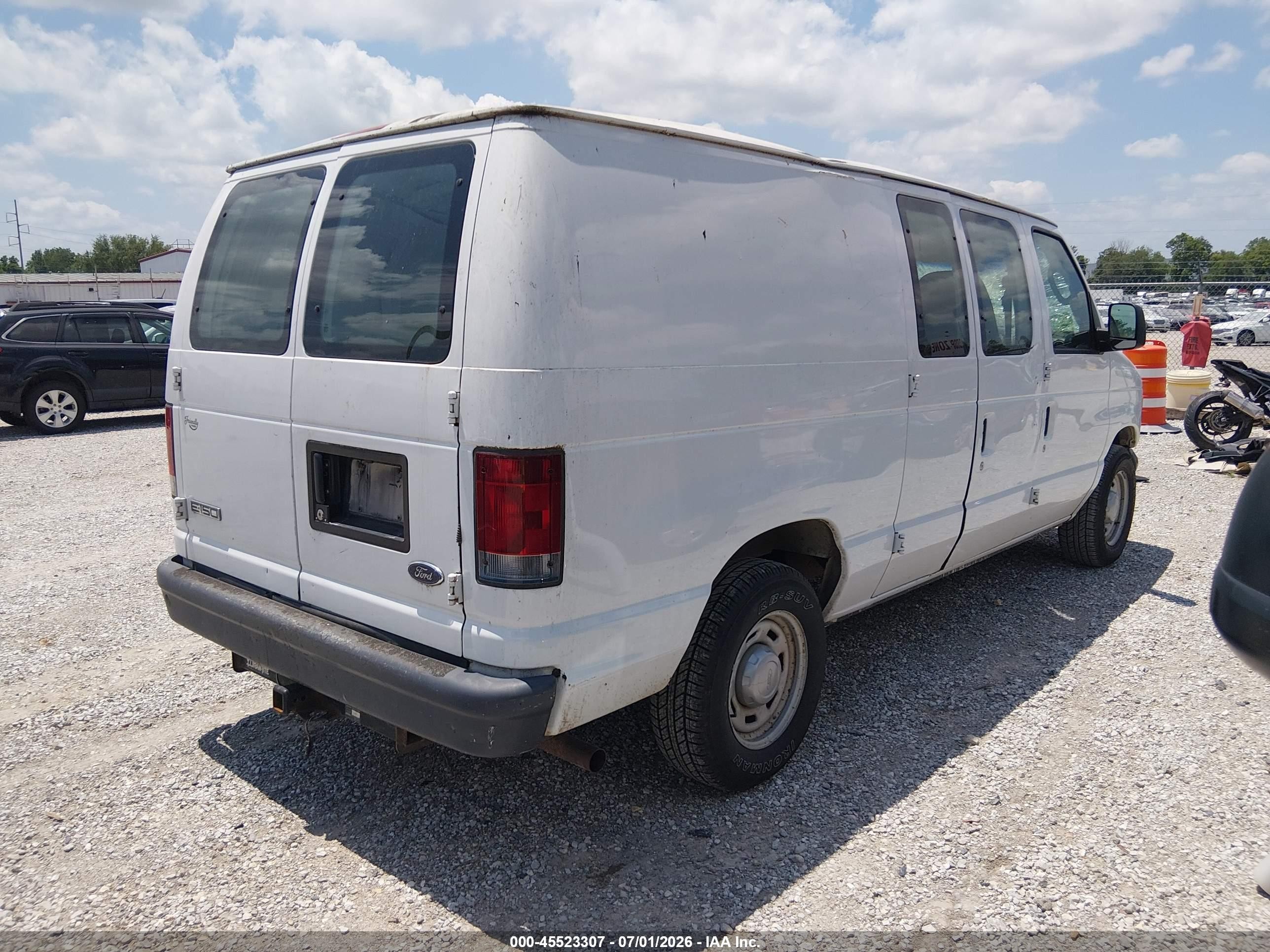 2006 Ford E-150 Commercial/recreational Белый vin: 1FTRE14W86HA67131