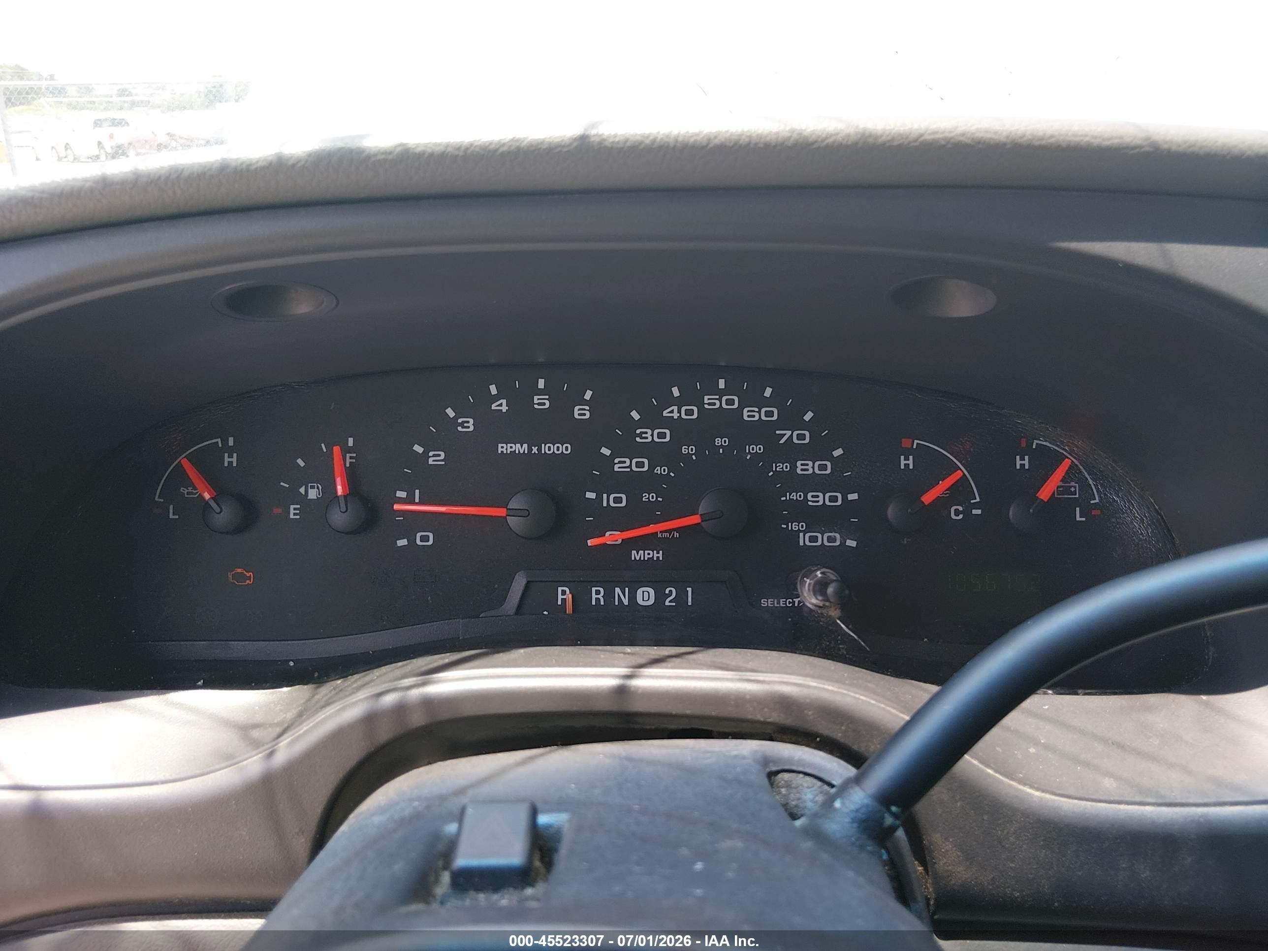 2006 Ford E-150 Commercial/recreational Белый vin: 1FTRE14W86HA67131