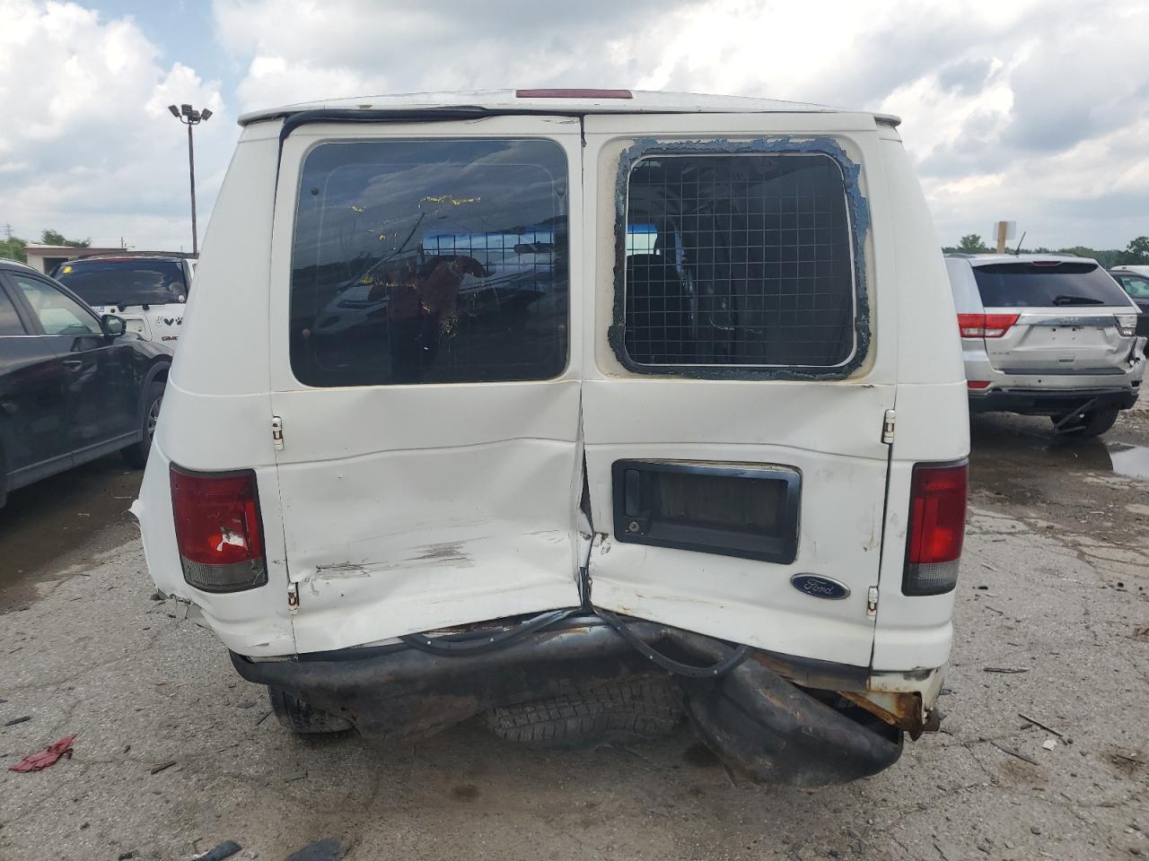 2004 Ford Econoline E150 Van White vin: 1FTRE14WX4HB25382