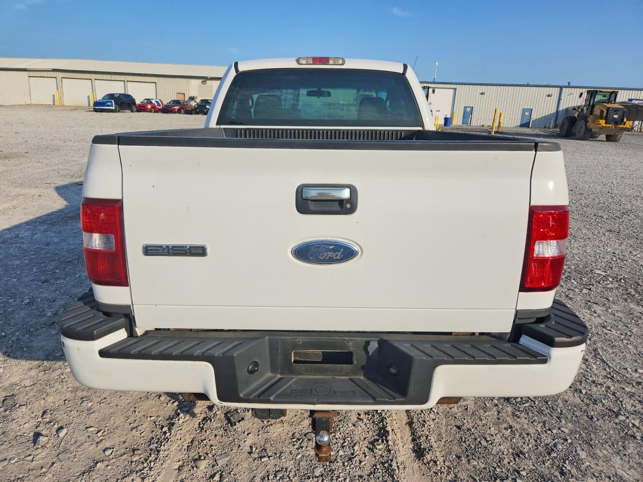 2008 Ford F150 White vin: 1FTRF02248KC88383