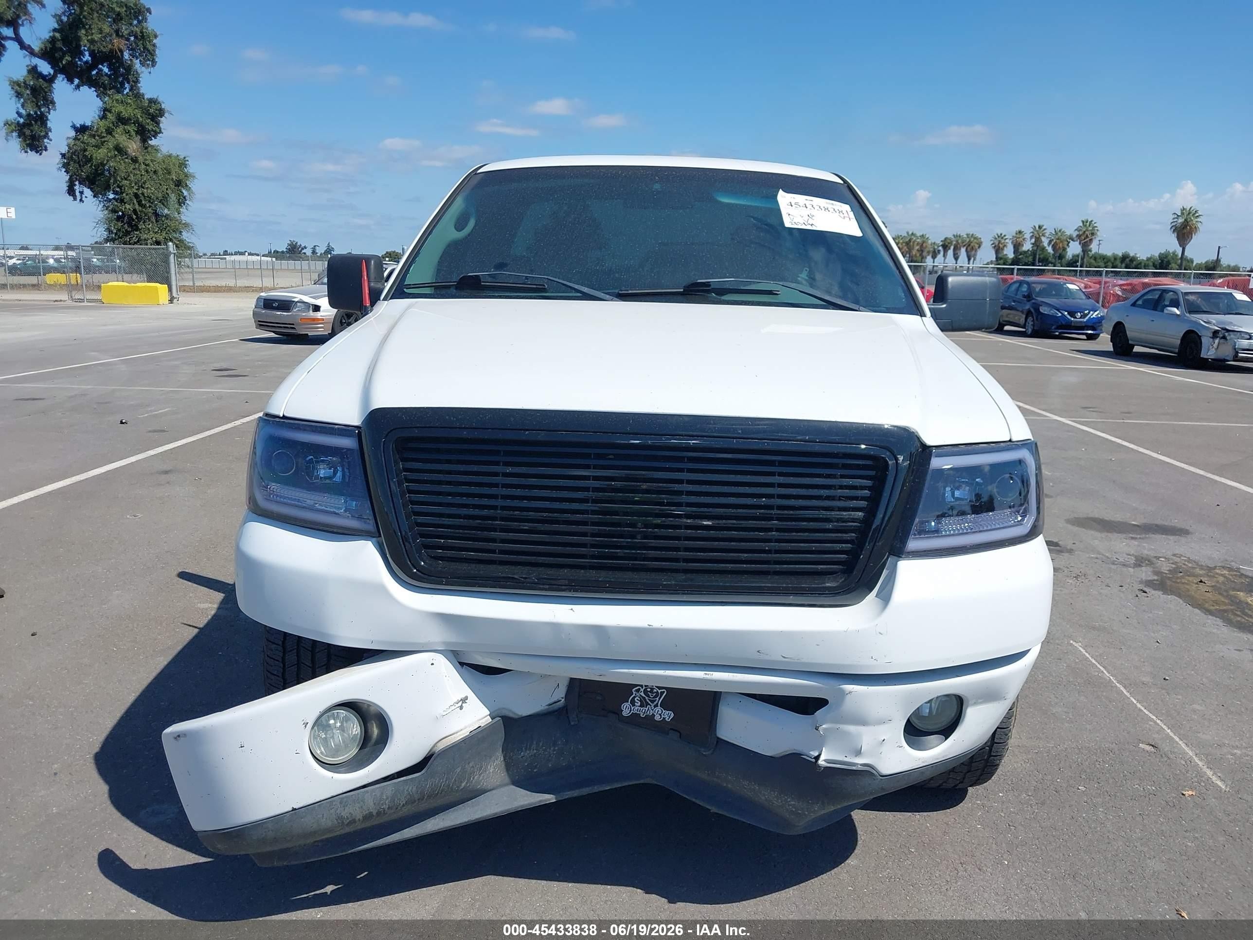 2006 Ford F-150 Stx/xlt White vin: 1FTRF02276KC90917