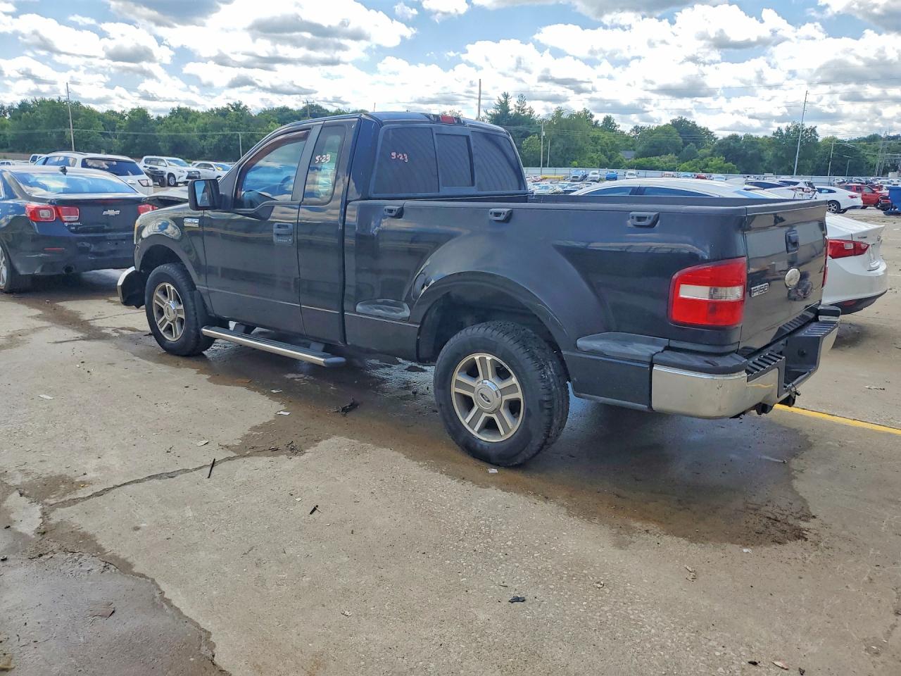 2008 Ford F150 Black vin: 1FTRF022X8KC51158