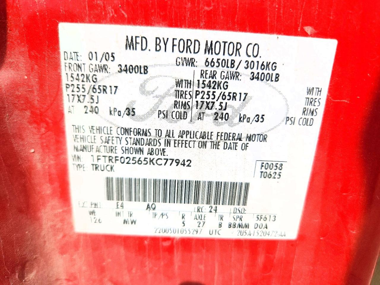 2005 Ford F150 Red vin: 1FTRF02565KC77942