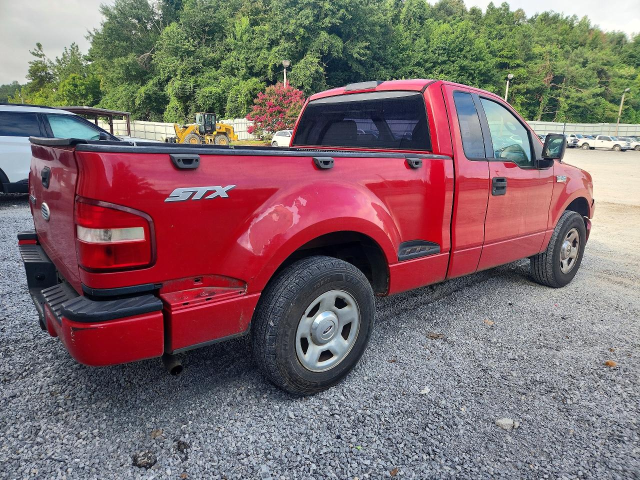 2006 Ford F150 Red vin: 1FTRF02W06KB82335