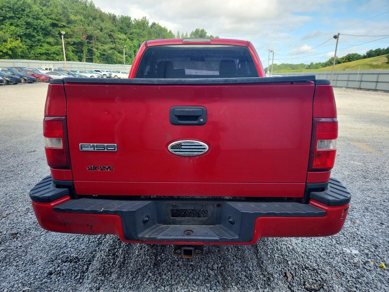2006 Ford F150 Red vin: 1FTRF02W06KB82335
