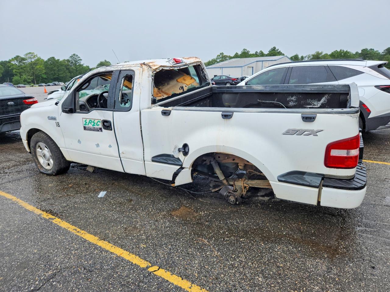 2004 Ford F150 White vin: 1FTRF02W34KD76323