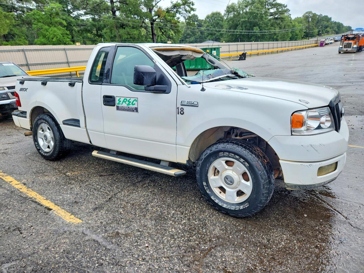 2004 Ford F150 White vin: 1FTRF02W34KD76323