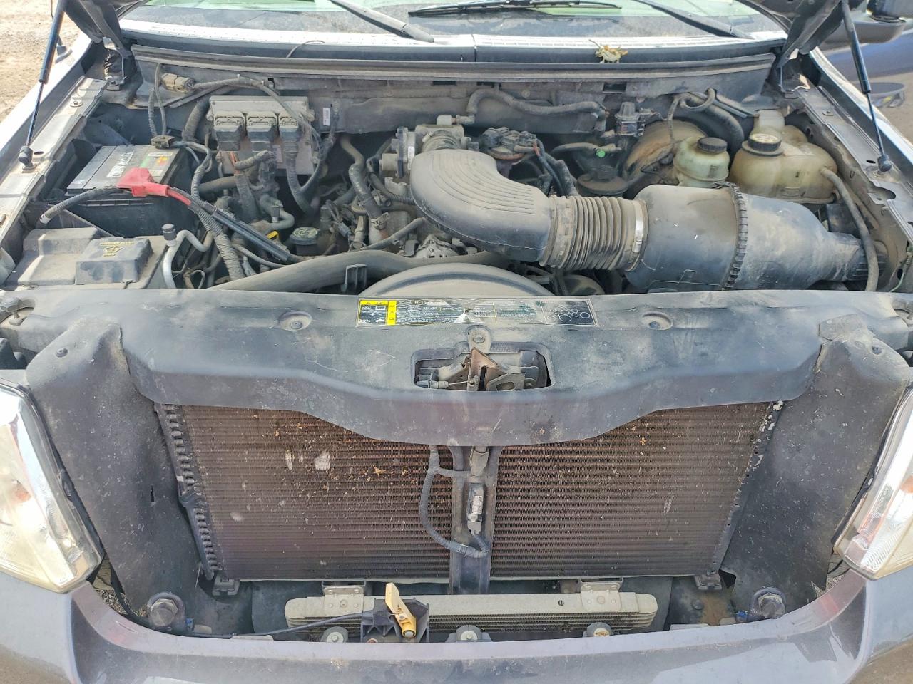 2004 Ford F150 Gray vin: 1FTRF02W44KB13614