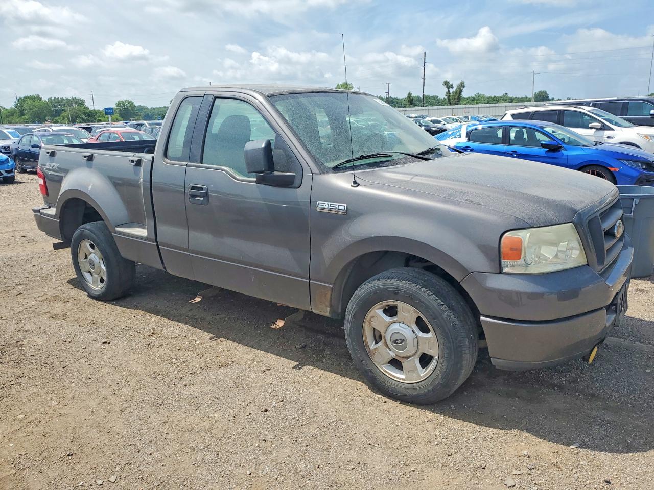 2004 Ford F150 Gray vin: 1FTRF02W44KB13614