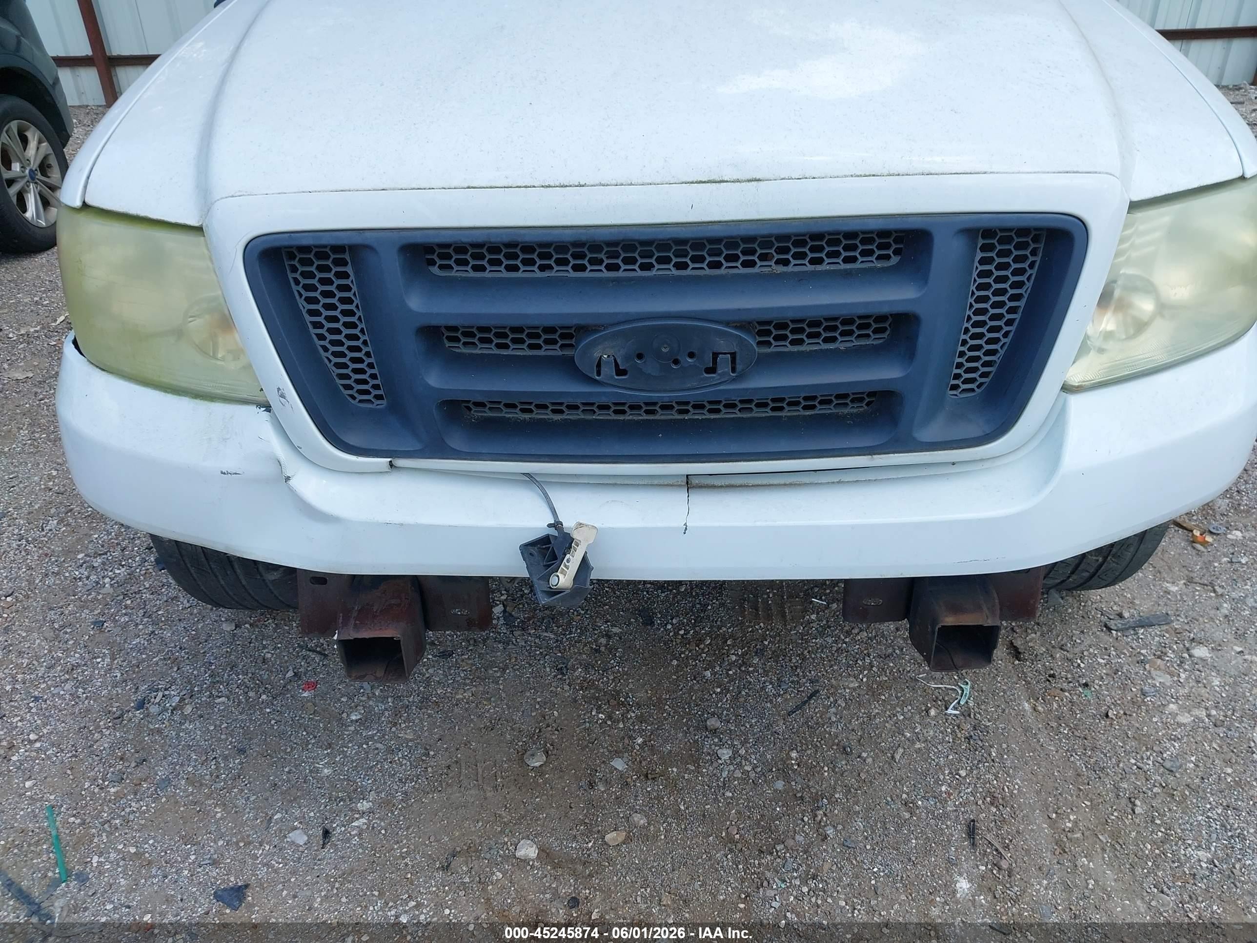 2004 Ford F-150 Stx/xlt White vin: 1FTRF02W94KD30737