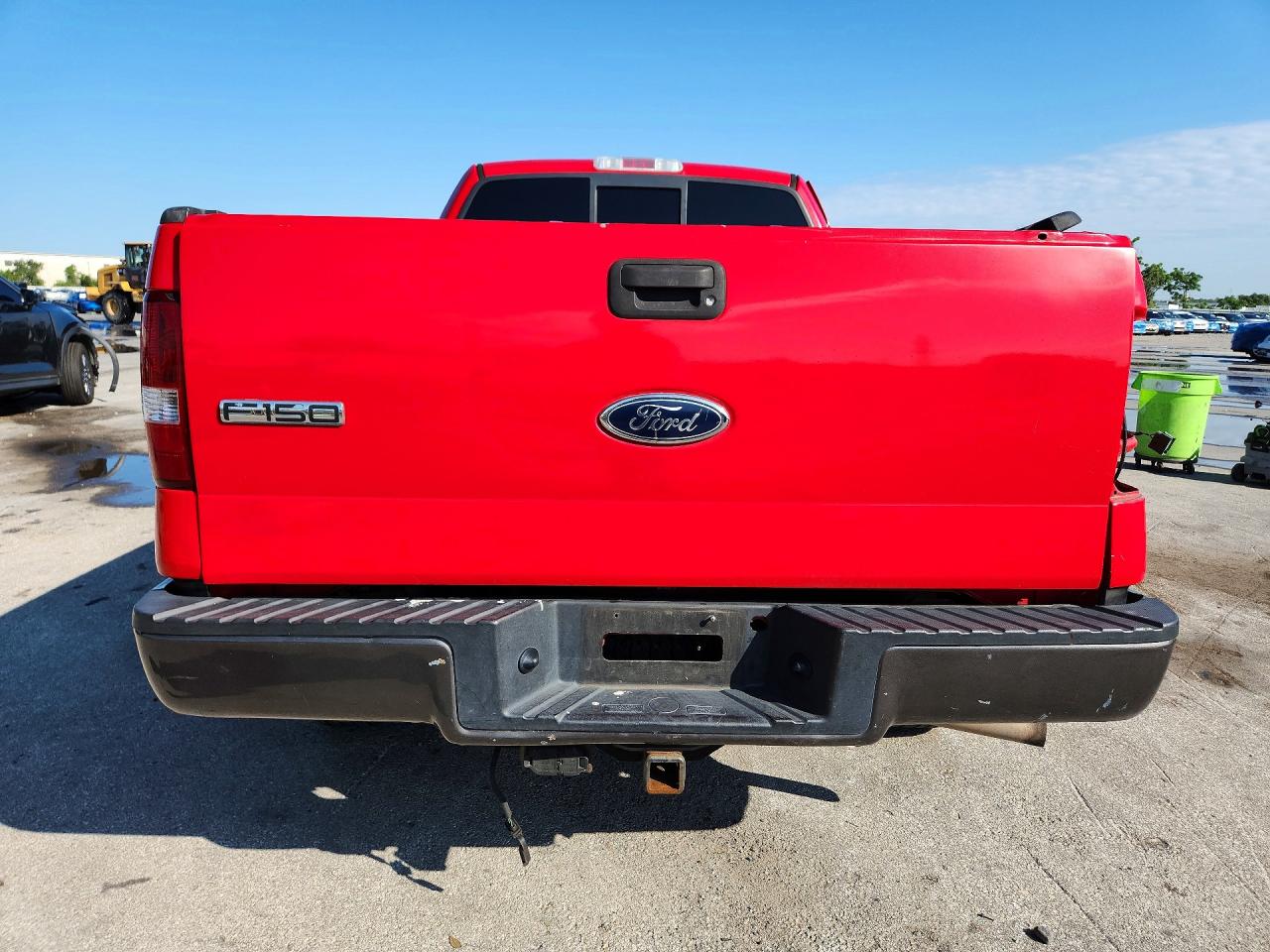 2006 Ford F150 Red vin: 1FTRF04506KC90443