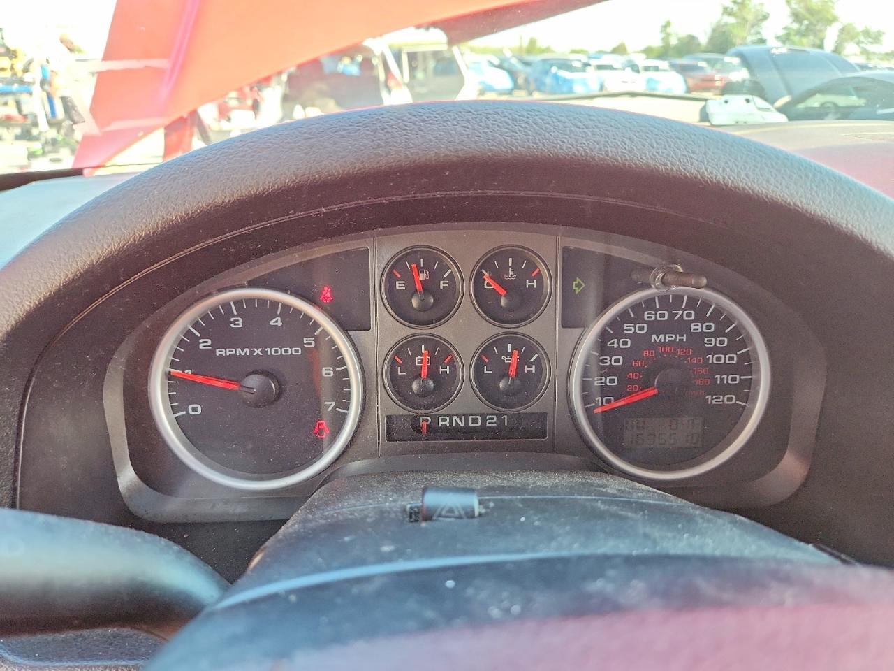 2006 Ford F150 Red vin: 1FTRF04506KC90443