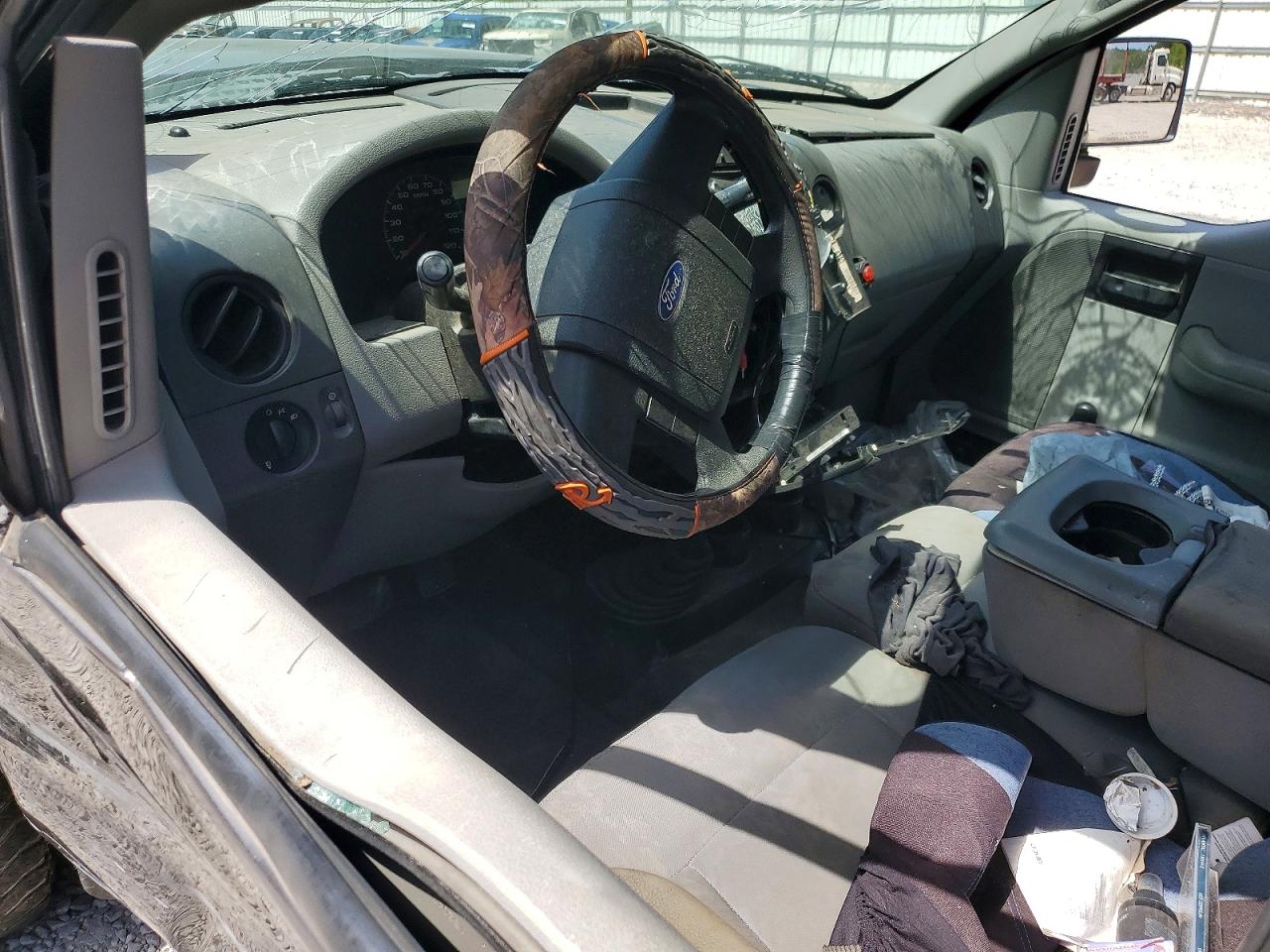 2006 Ford F150 Gray vin: 1FTRF04W46KB37069