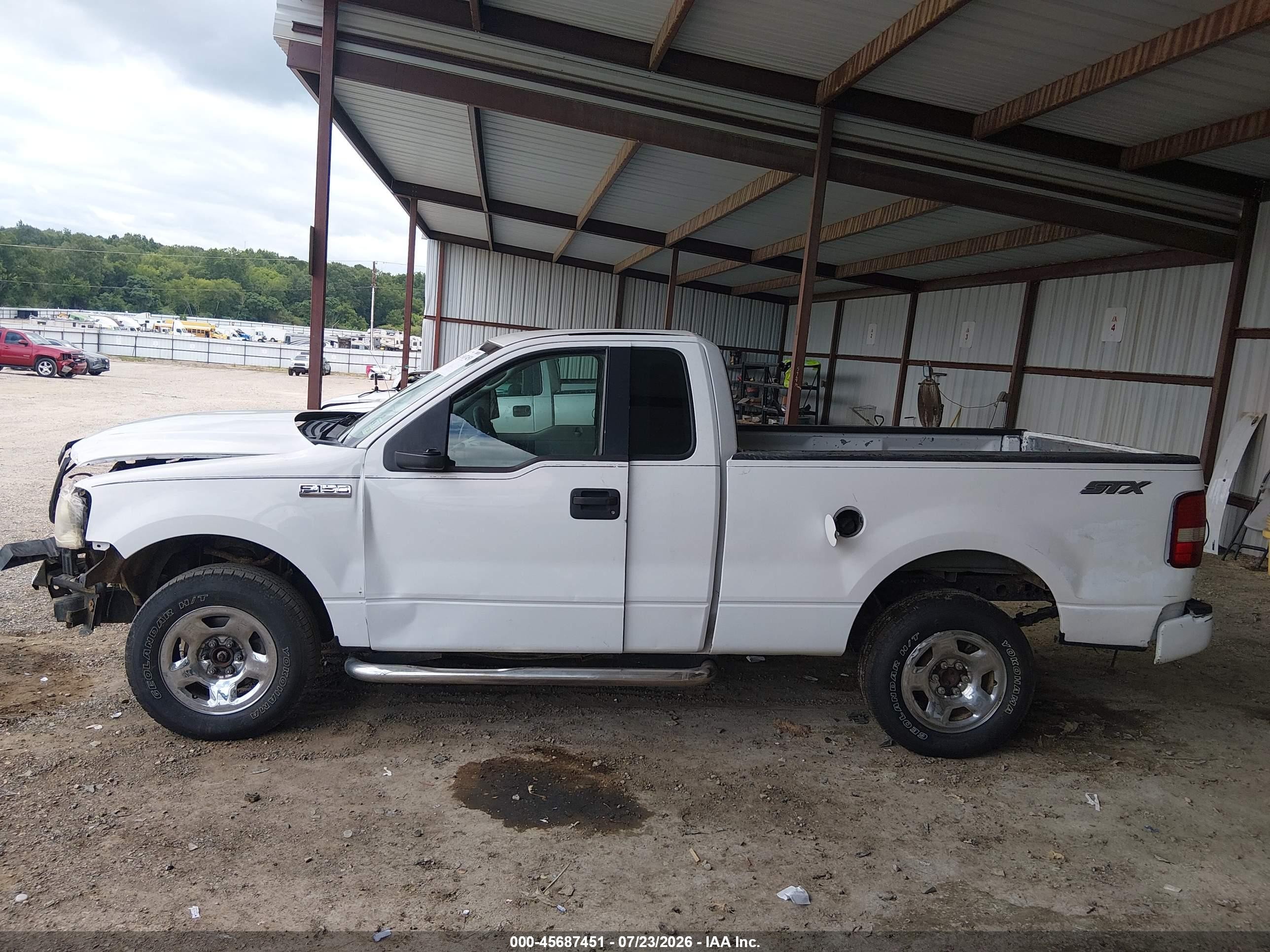 2005 Ford F-150 Stx/xl/xlt White vin: 1FTRF12205KF14615