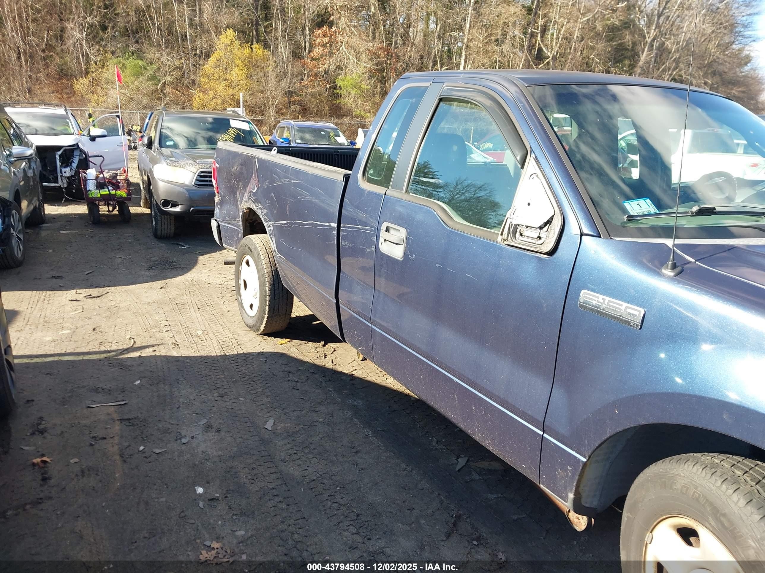 2005 Ford F-150 Stx/xl/xlt Blue vin: 1FTRF12205NB99815