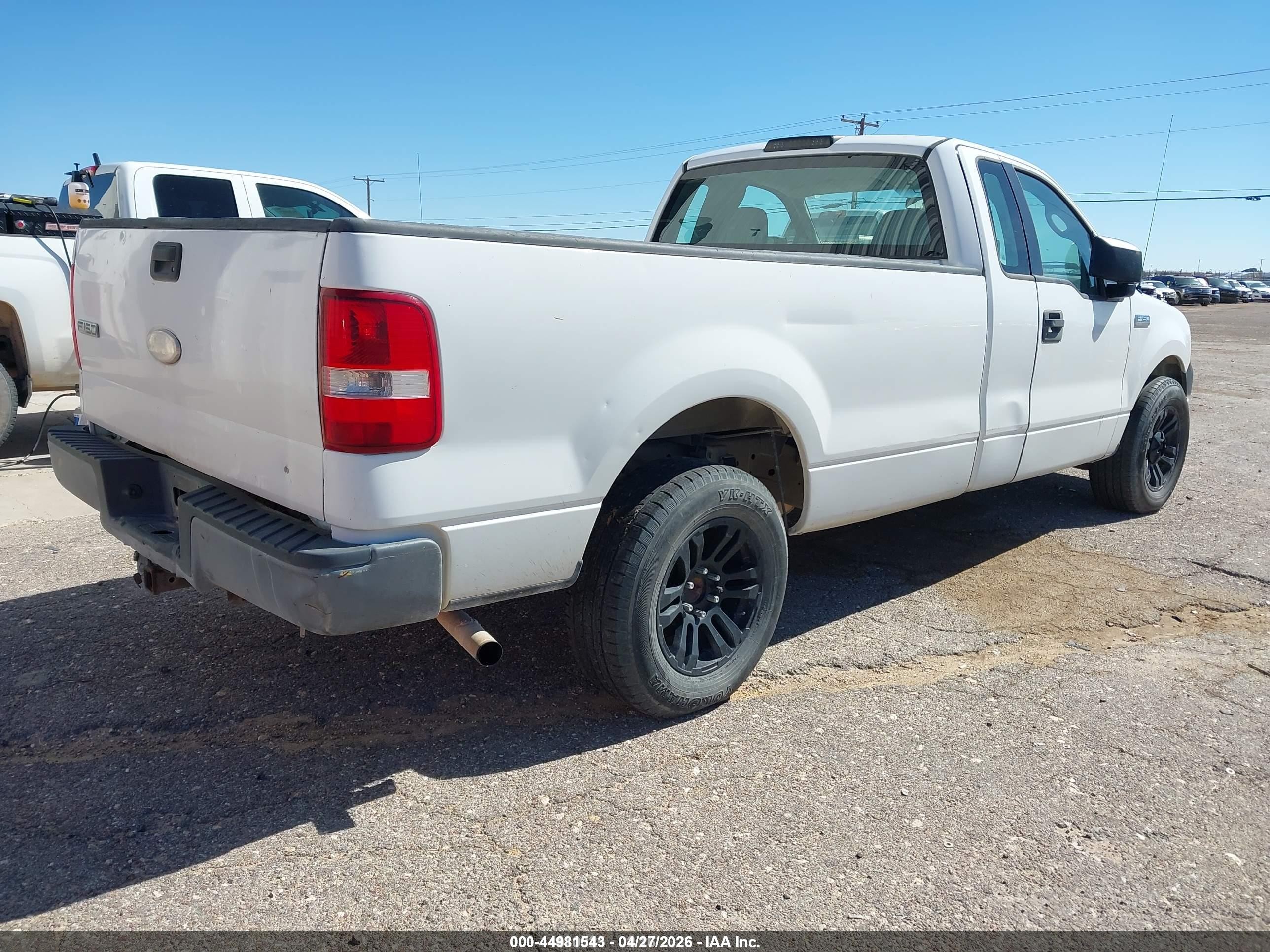 2006 Ford F-150 Stx/xl/xlt White vin: 1FTRF12206NB64855