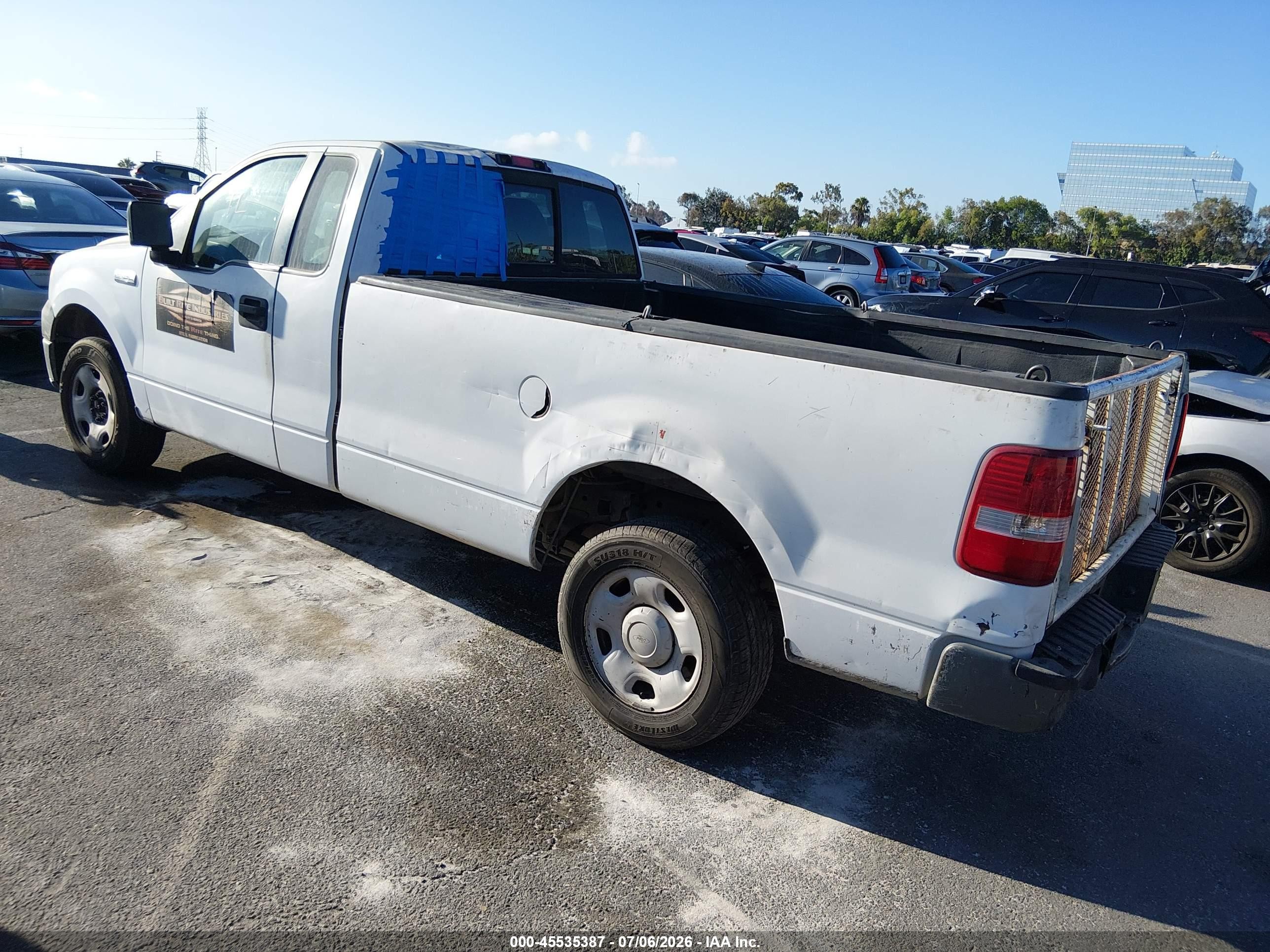 2007 Ford F-150 Stx/xl/xlt White vin: 1FTRF12207KC86070